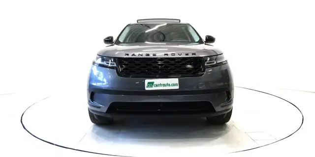 Land Rover Range Rover Velar view 2