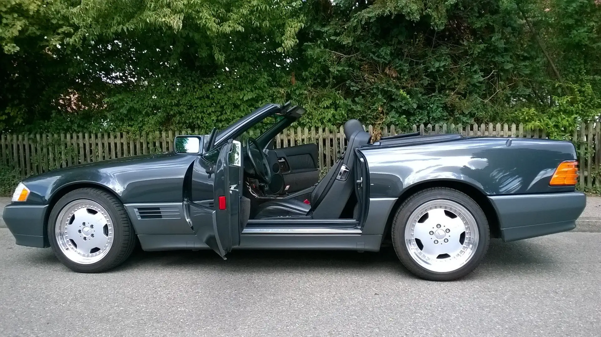 Mercedes-Benz SL 500 SL 500 Černá - 1