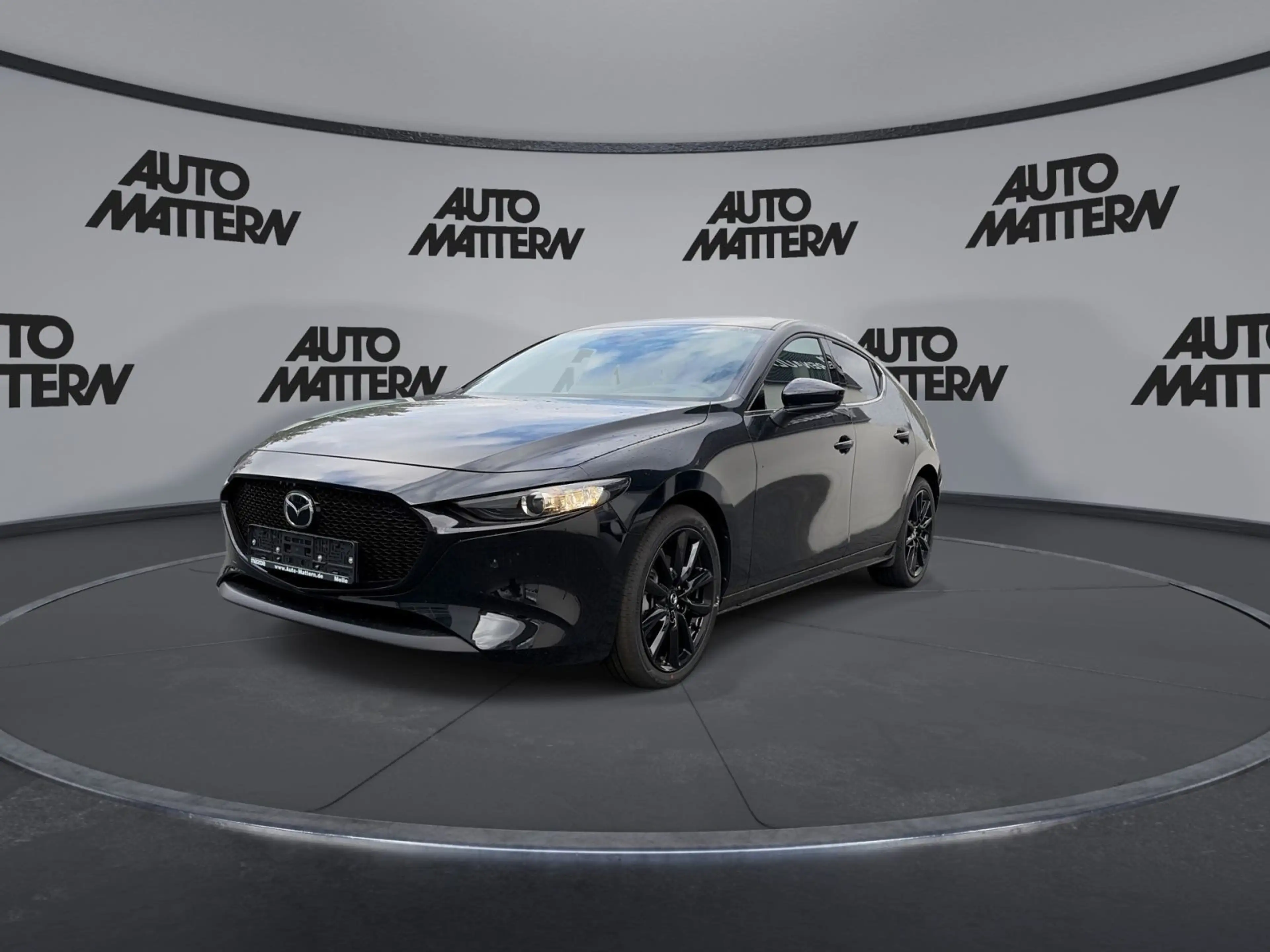 Mazda 3 SKYACTIV-G M-Hybrid — photo 4