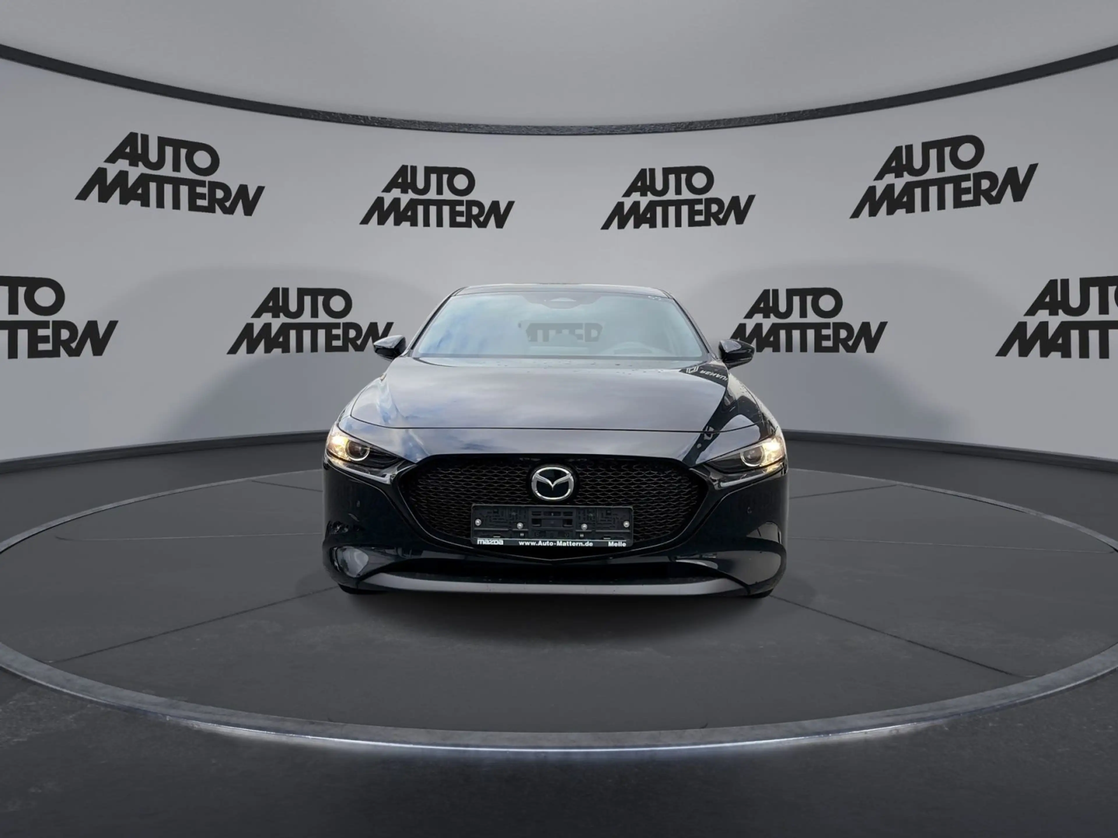 Mazda 3 SKYACTIV-G M-Hybrid — photo 3