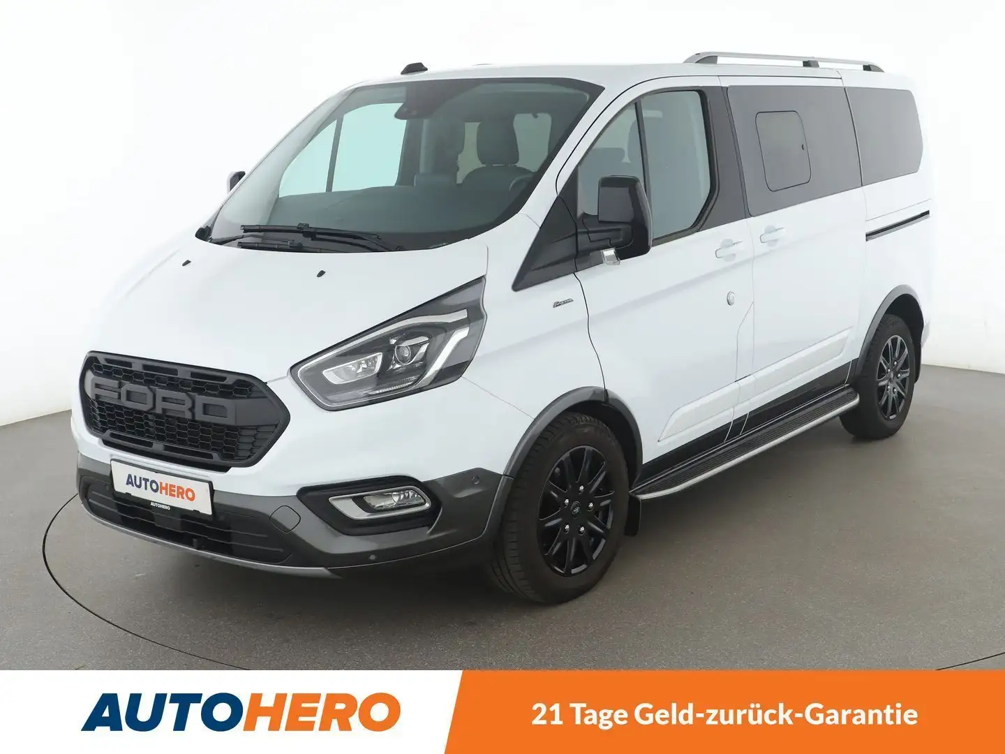 Ford Tourneo Custom 2.0 TDCi 320 L1 Tourneo Active Aut.*NAVI*BiXENON* Weiß - 1