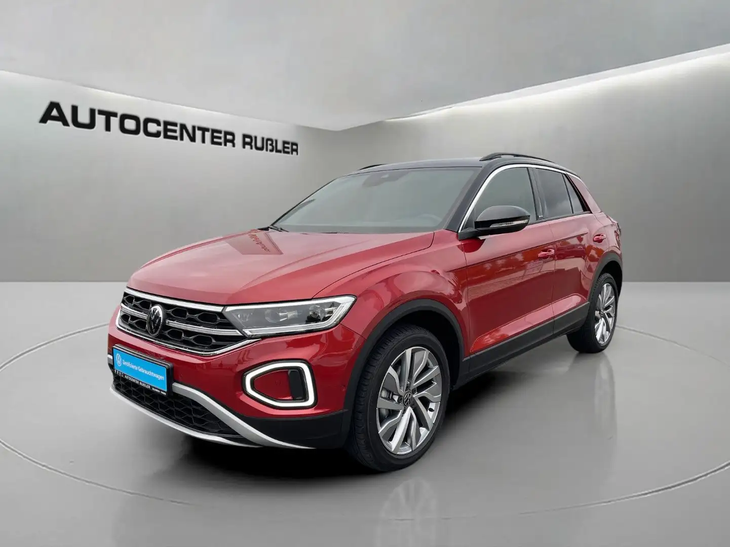Volkswagen T-Roc Move, AHK abnehmbar Rot - 1