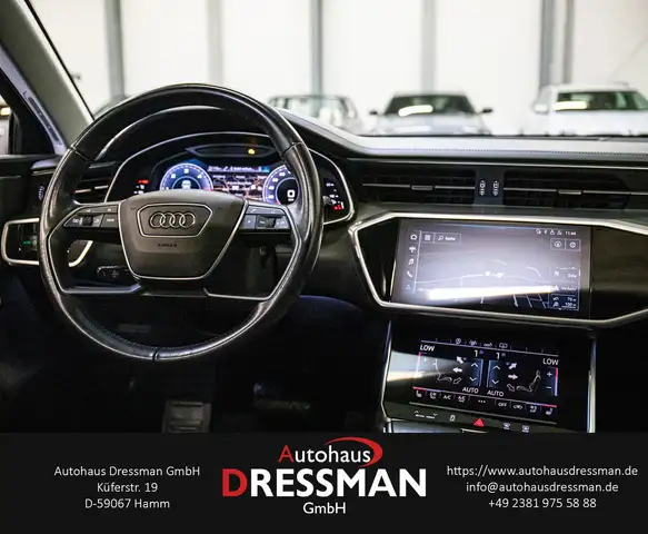 Audi A6 view 10