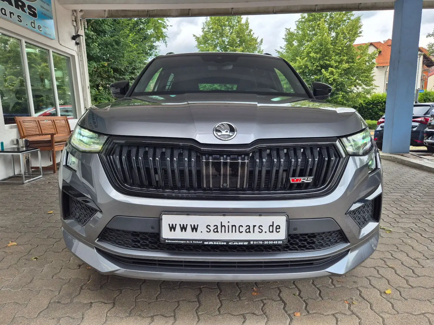 Skoda Kodiaq RS 2.0TSI DSG 4x4 LED/AHK/DCC/ACC/SMARTLI Grau - 2