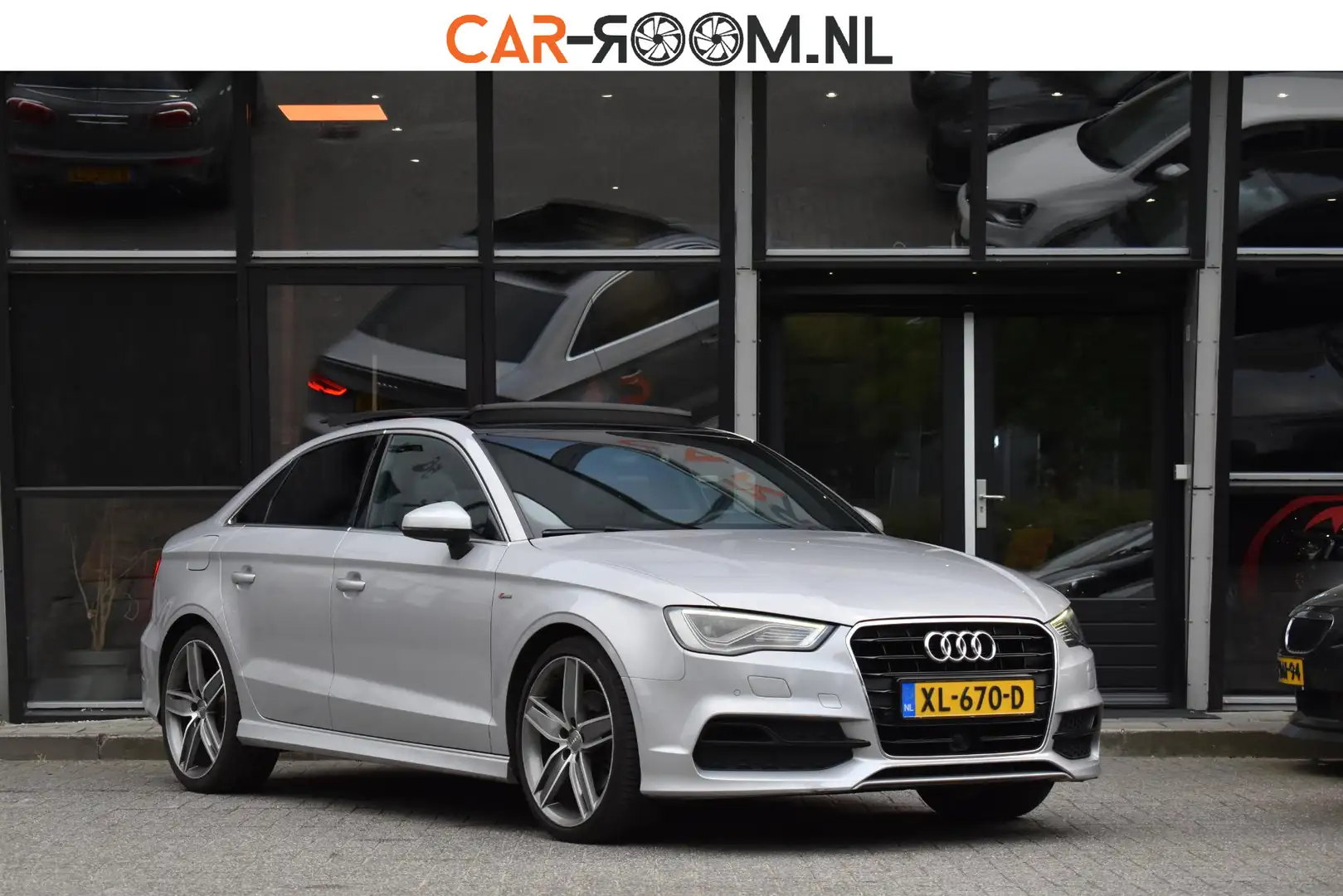Audi A3 Limousine 1.8 TFSI Ambition S Line Pano Keyless AC Grau - 1