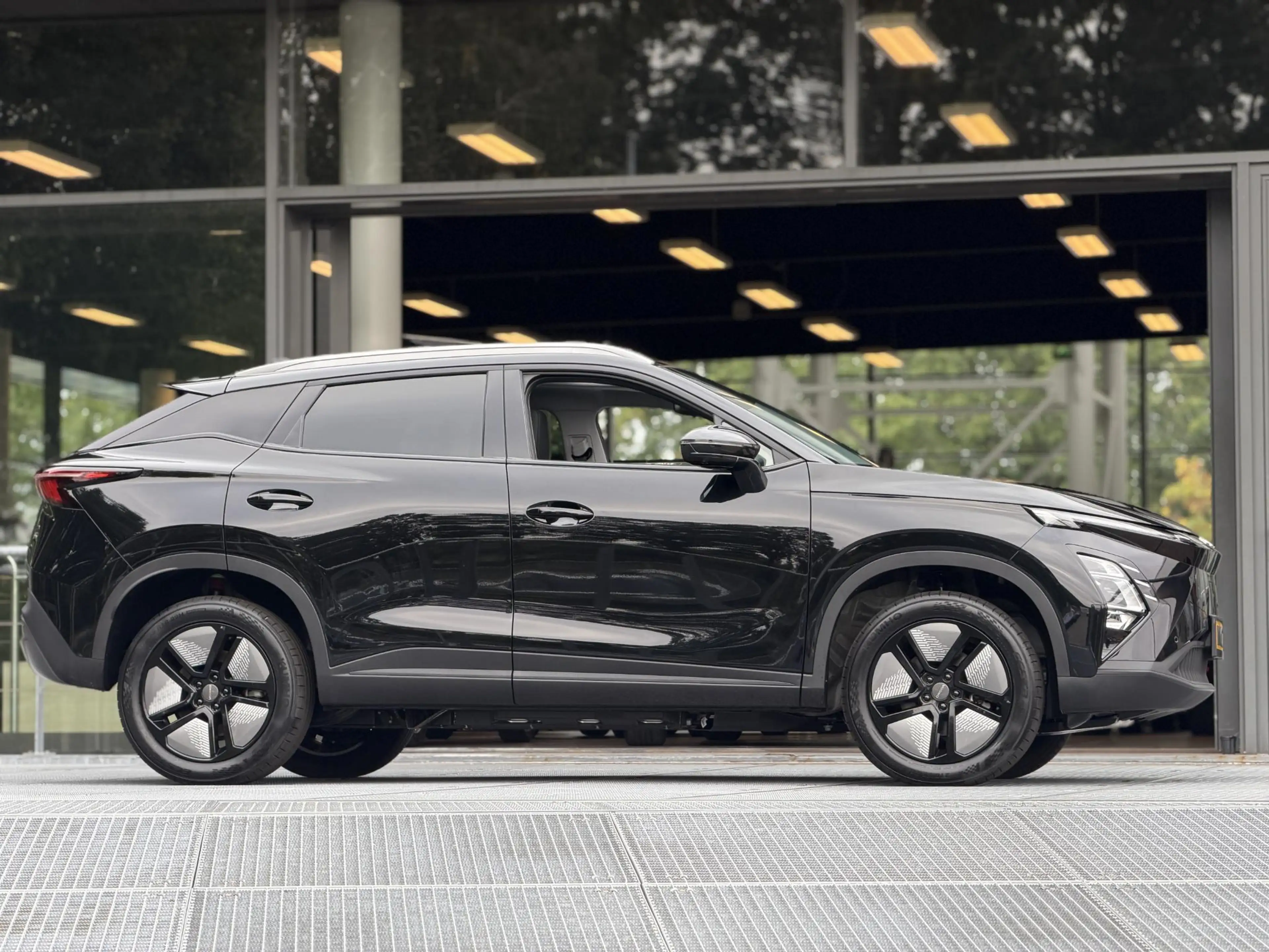 Omoda 5 EV Premium 61 kWh | DEMO — photo 10