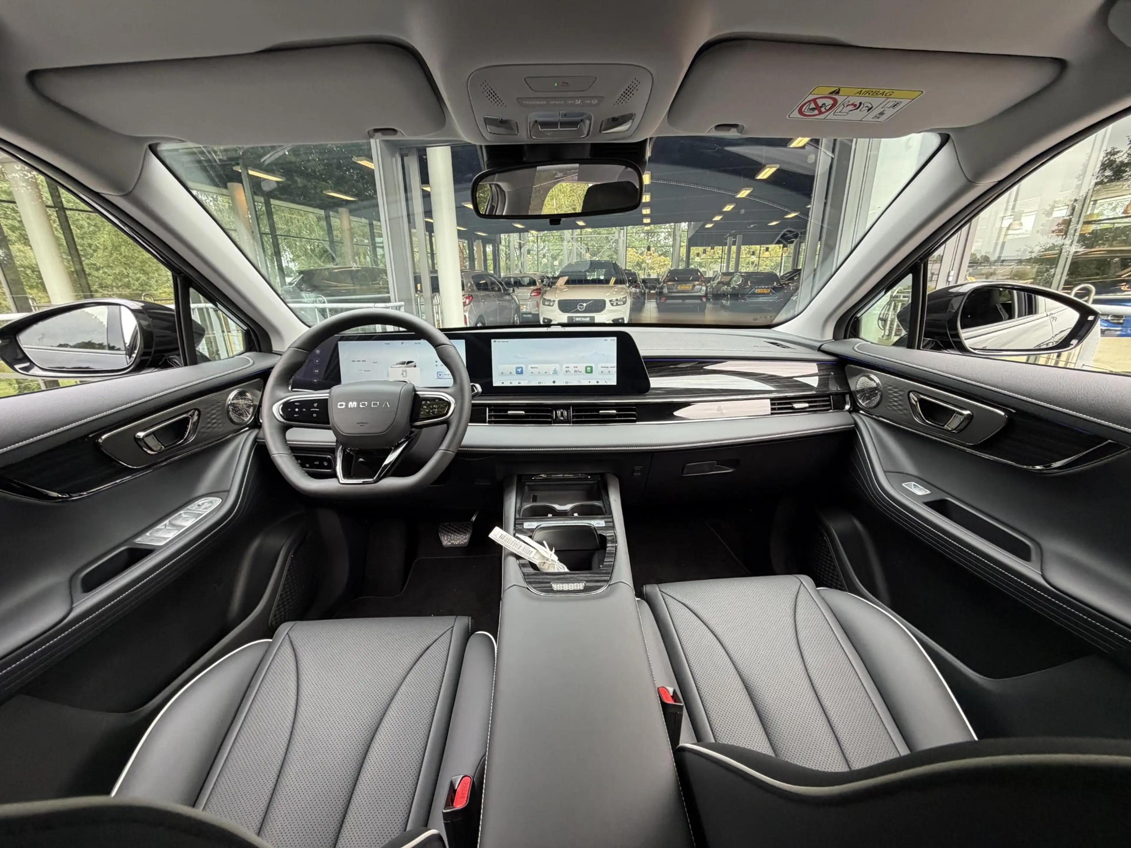 Omoda 5 EV Premium 61 kWh | DEMO — photo 3
