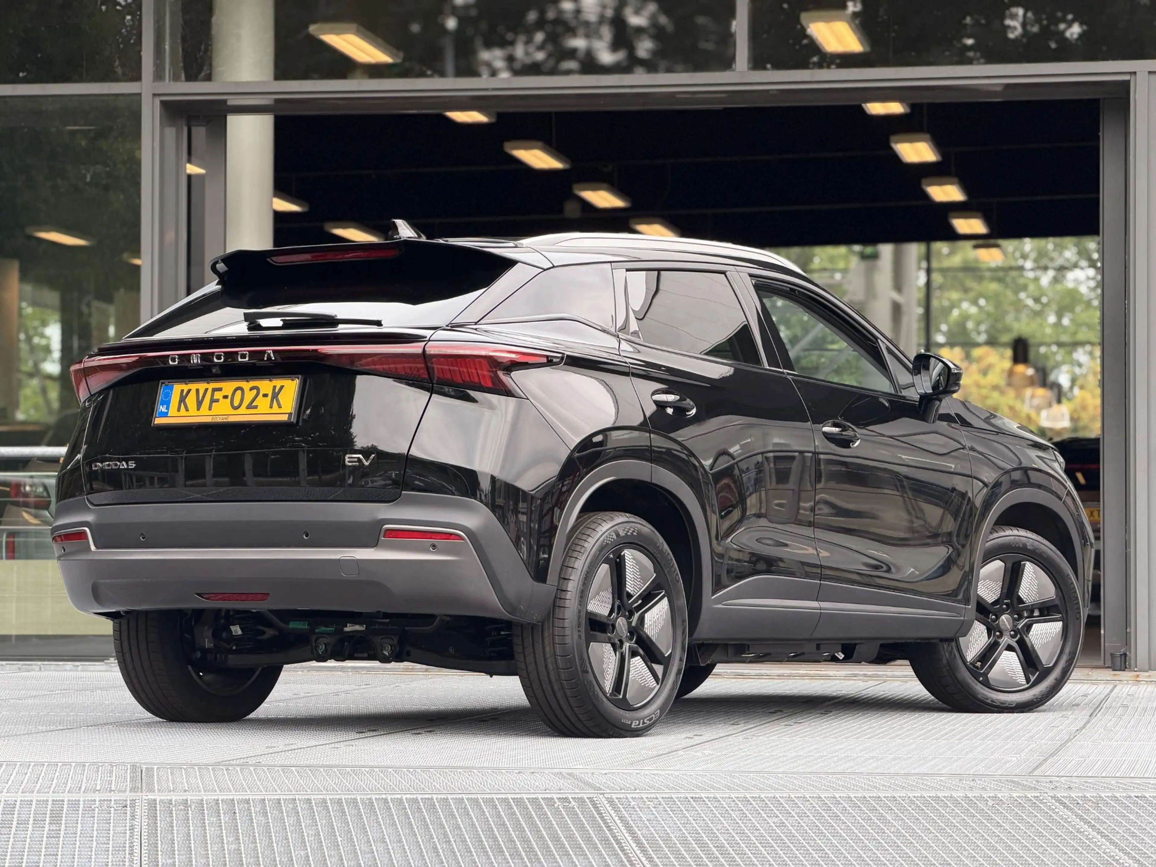 Omoda 5 EV Premium 61 kWh | DEMO — photo 2