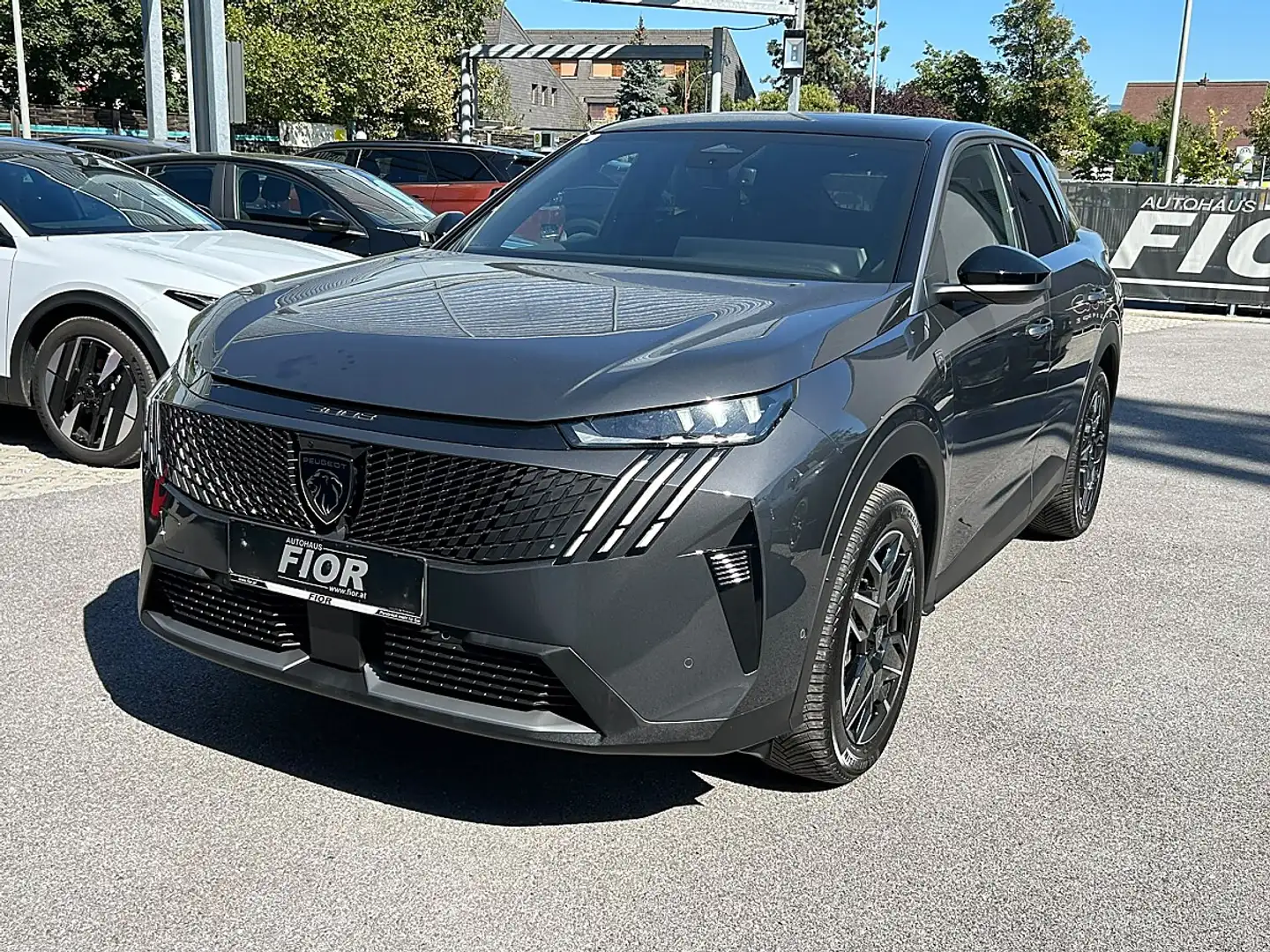 Peugeot 3008 Hybrid 145 e-DCS6 GT Grau - 1