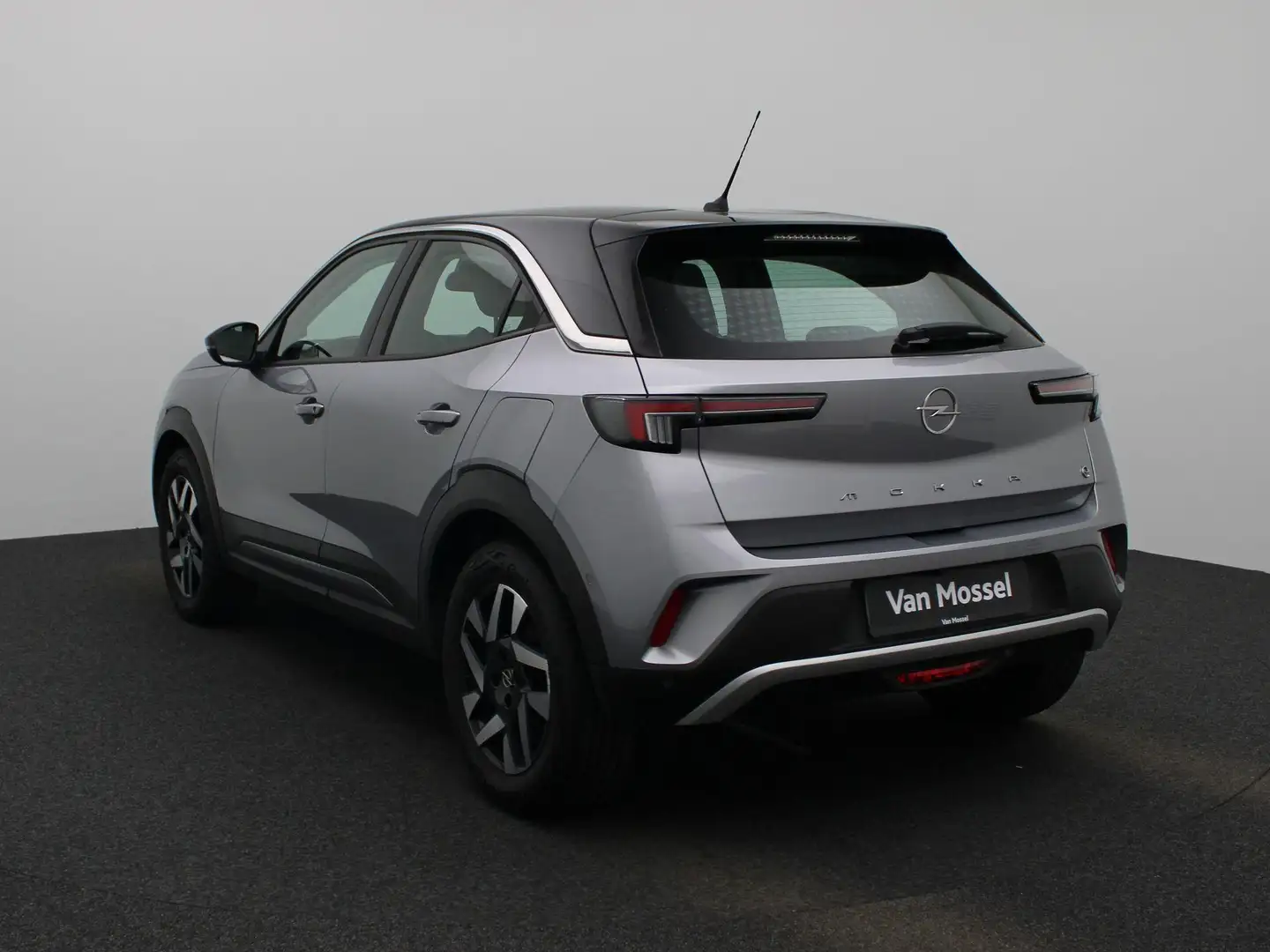 Opel Mokka-E Elegance 50-kWh Grijs - 2