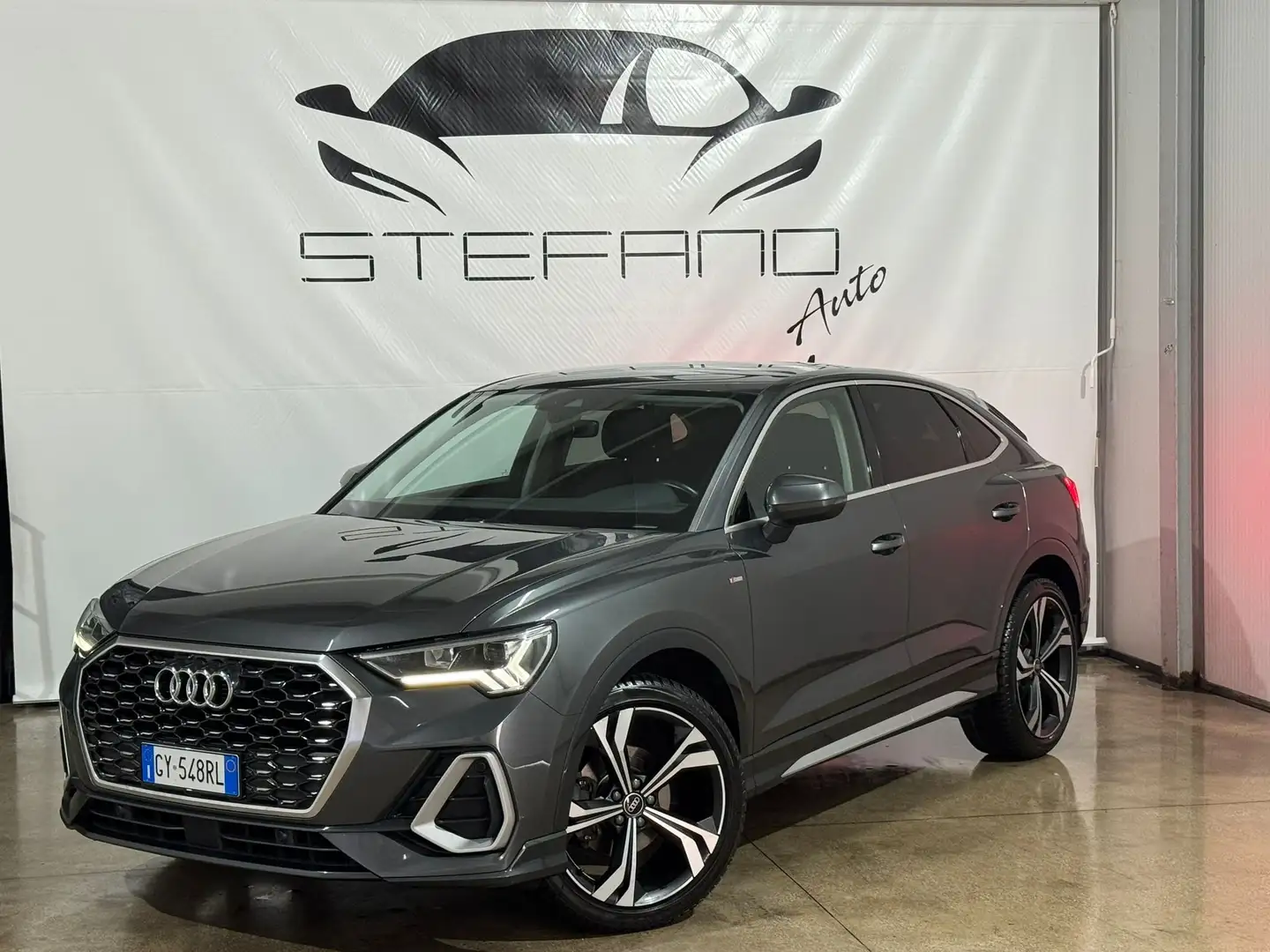 Audi Q3 Q3 I 2019 Sportback Sportback 35 S line s-tronic Gris - 2