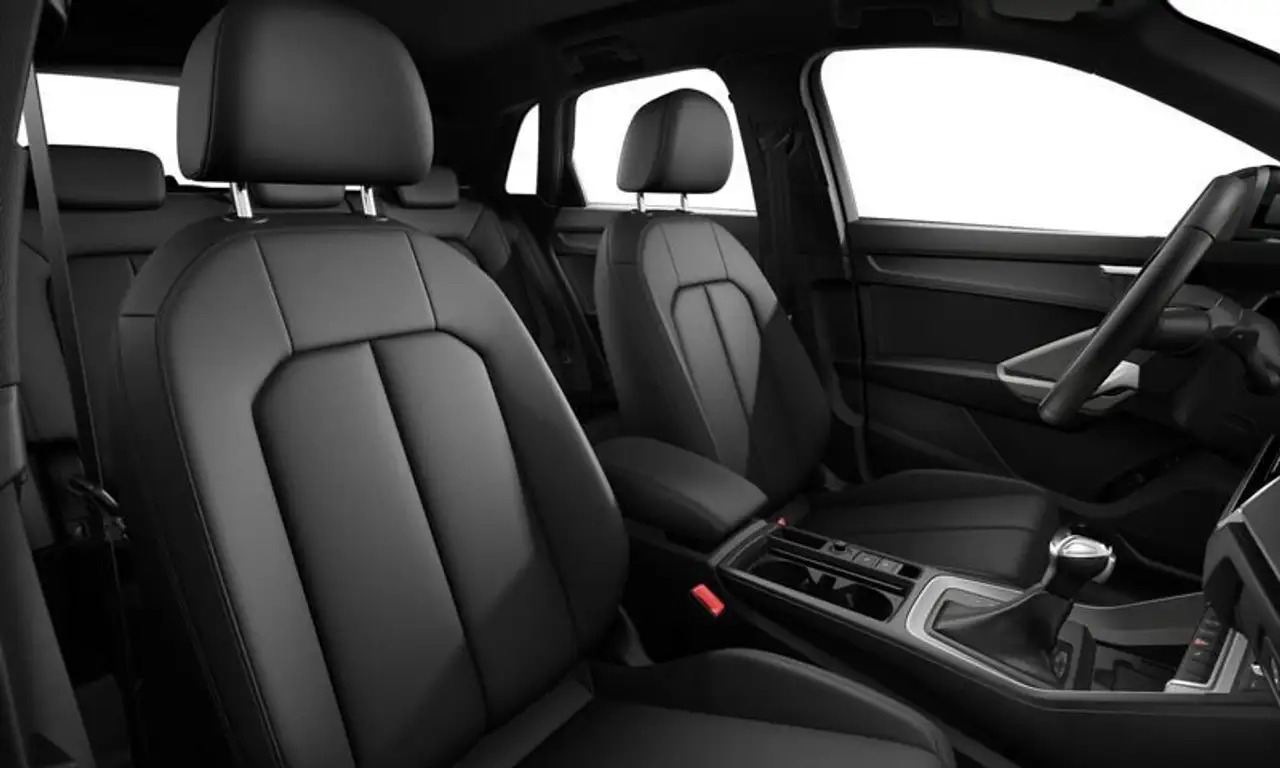 Audi Q3 TFSI 110 kW S tronic Business Advanced 3