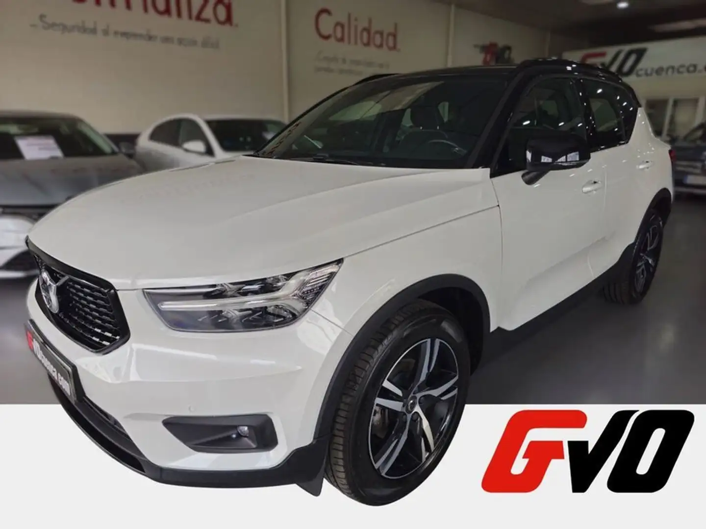 Volvo XC40 D3 R-Design Wit - 1
