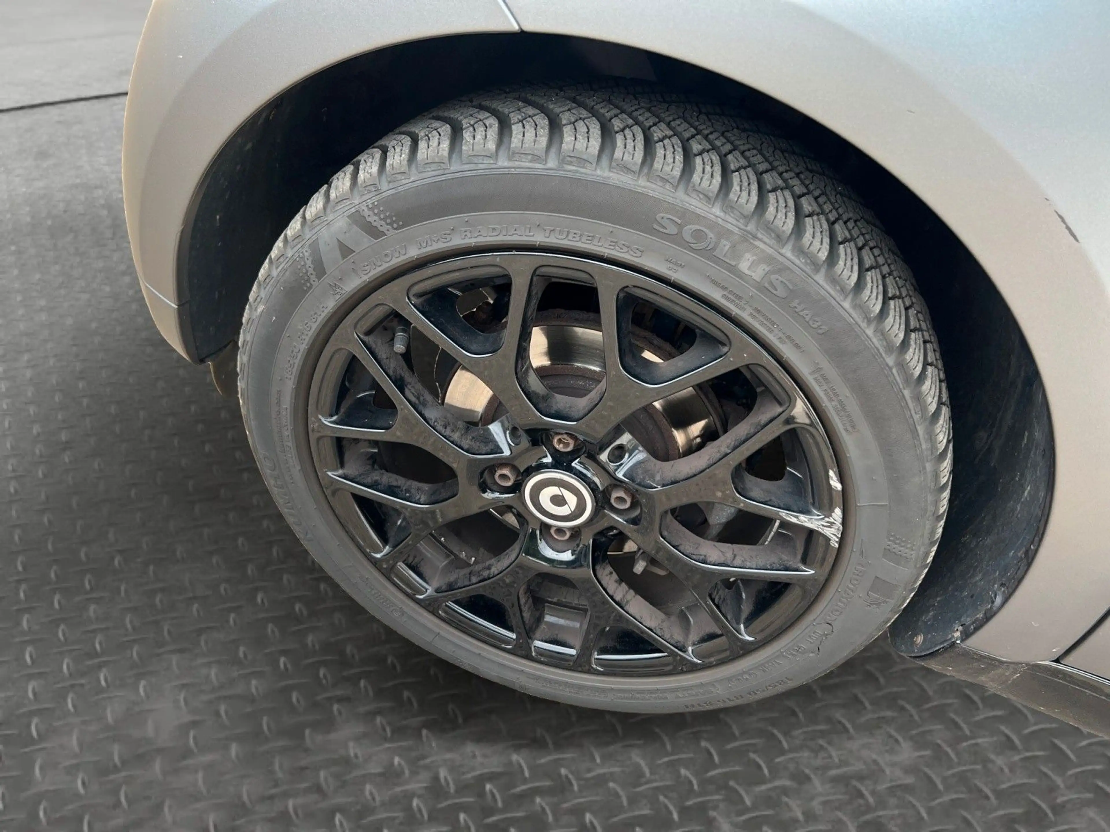 smart forTwo cabrio passion DCT PDC SHZ SPORT BT — photo 9