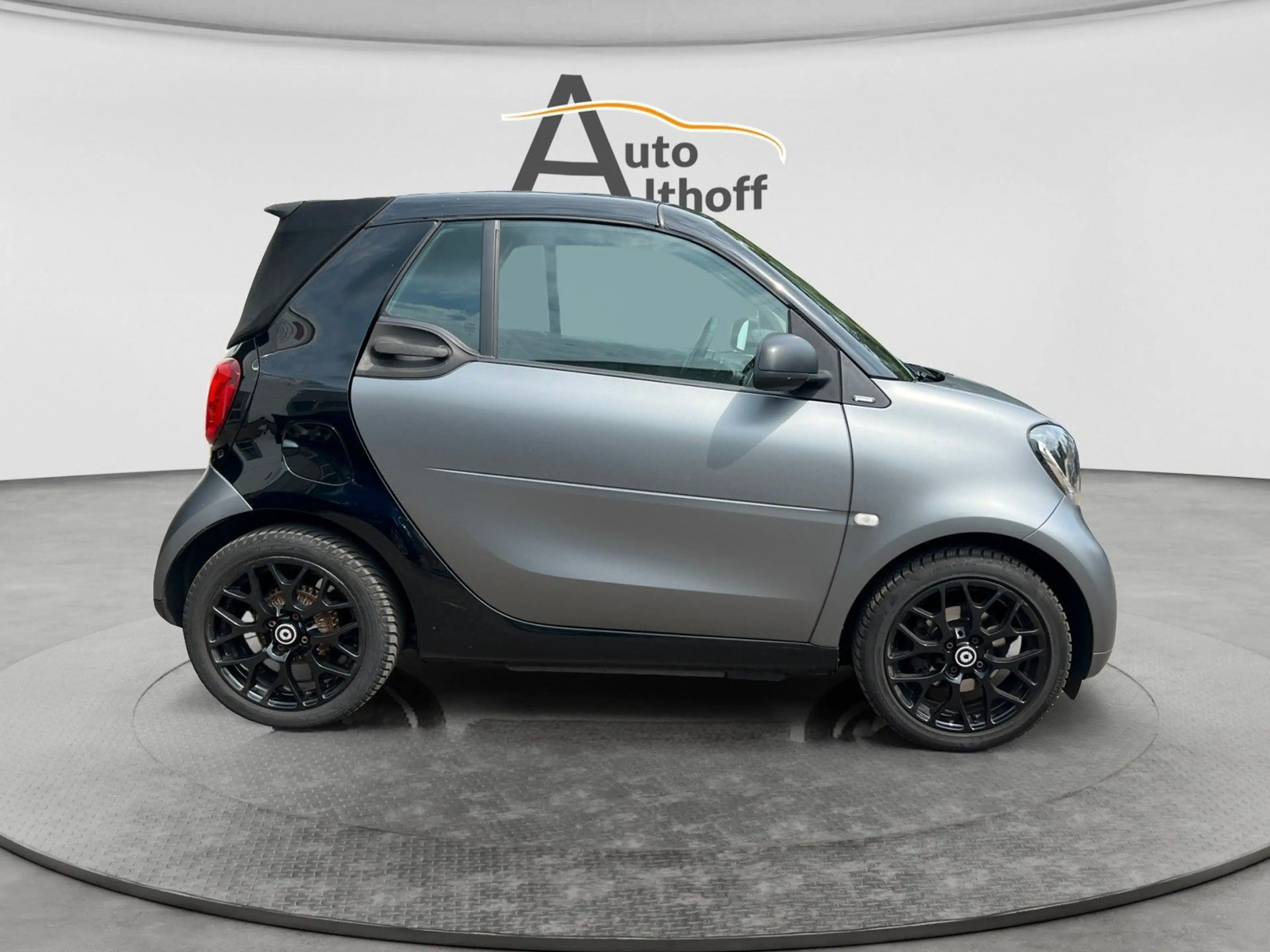 smart forTwo cabrio passion DCT PDC SHZ SPORT BT — photo 8