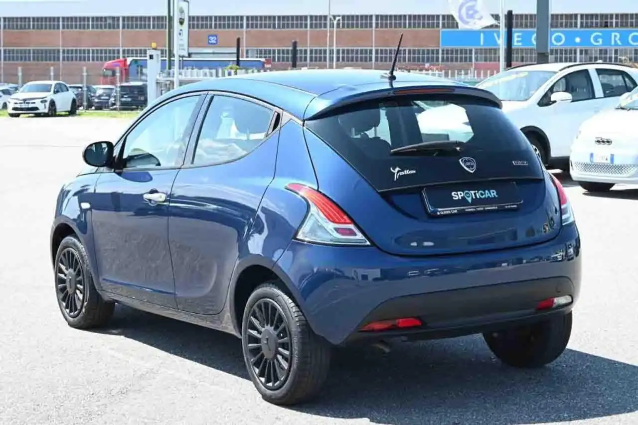 Lancia Ypsilon 2022 — фото 7