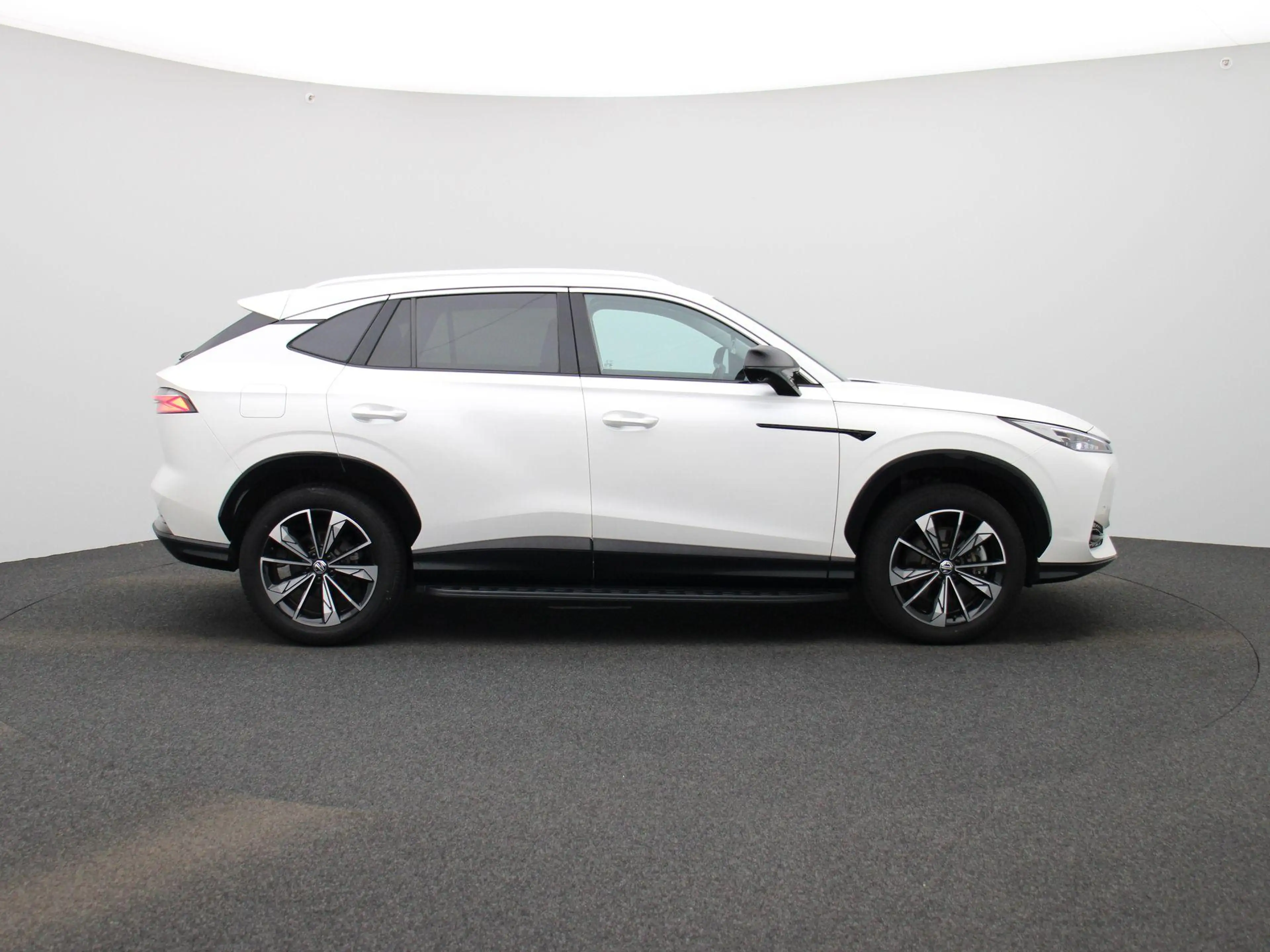 MG HS 1.5 PHEV Aut. 272pk Luxury | 1e-Eig. | 100km Elect — photo 6