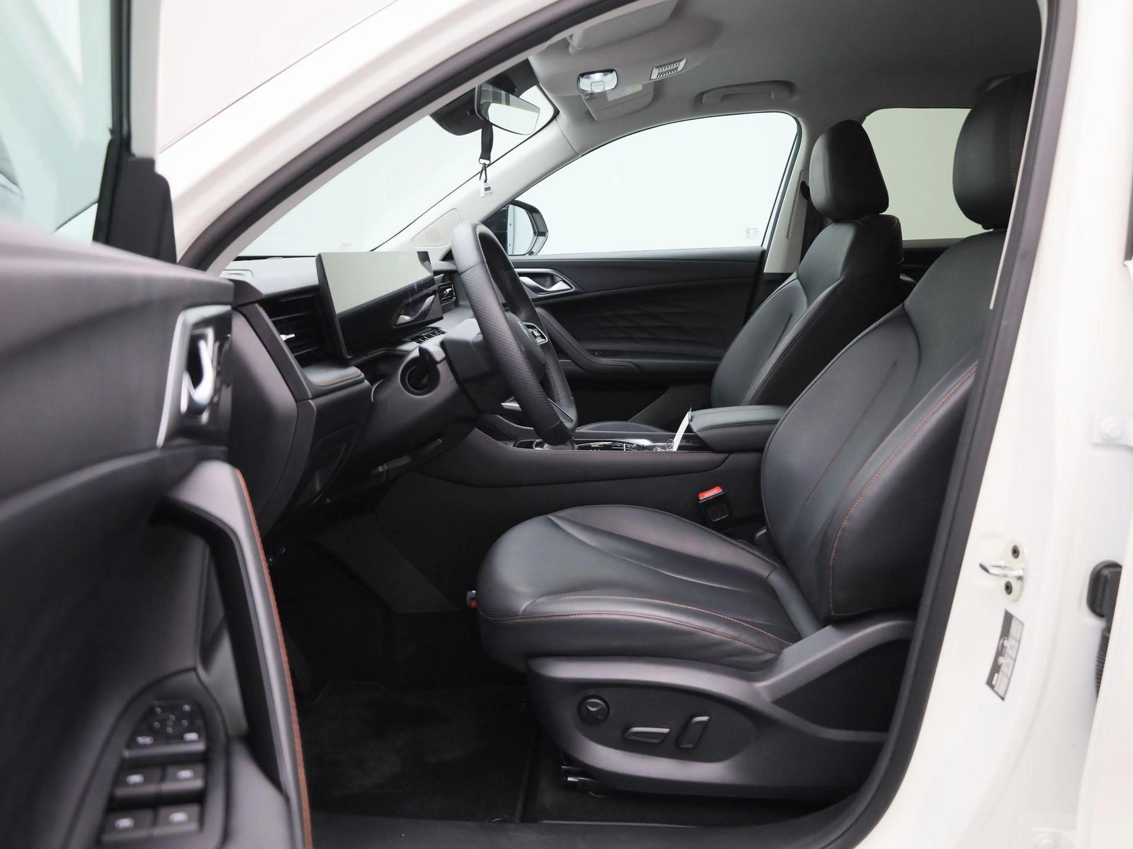 MG HS 1.5 PHEV Aut. 272pk Luxury | 1e-Eig. | 100km Elect — photo 11