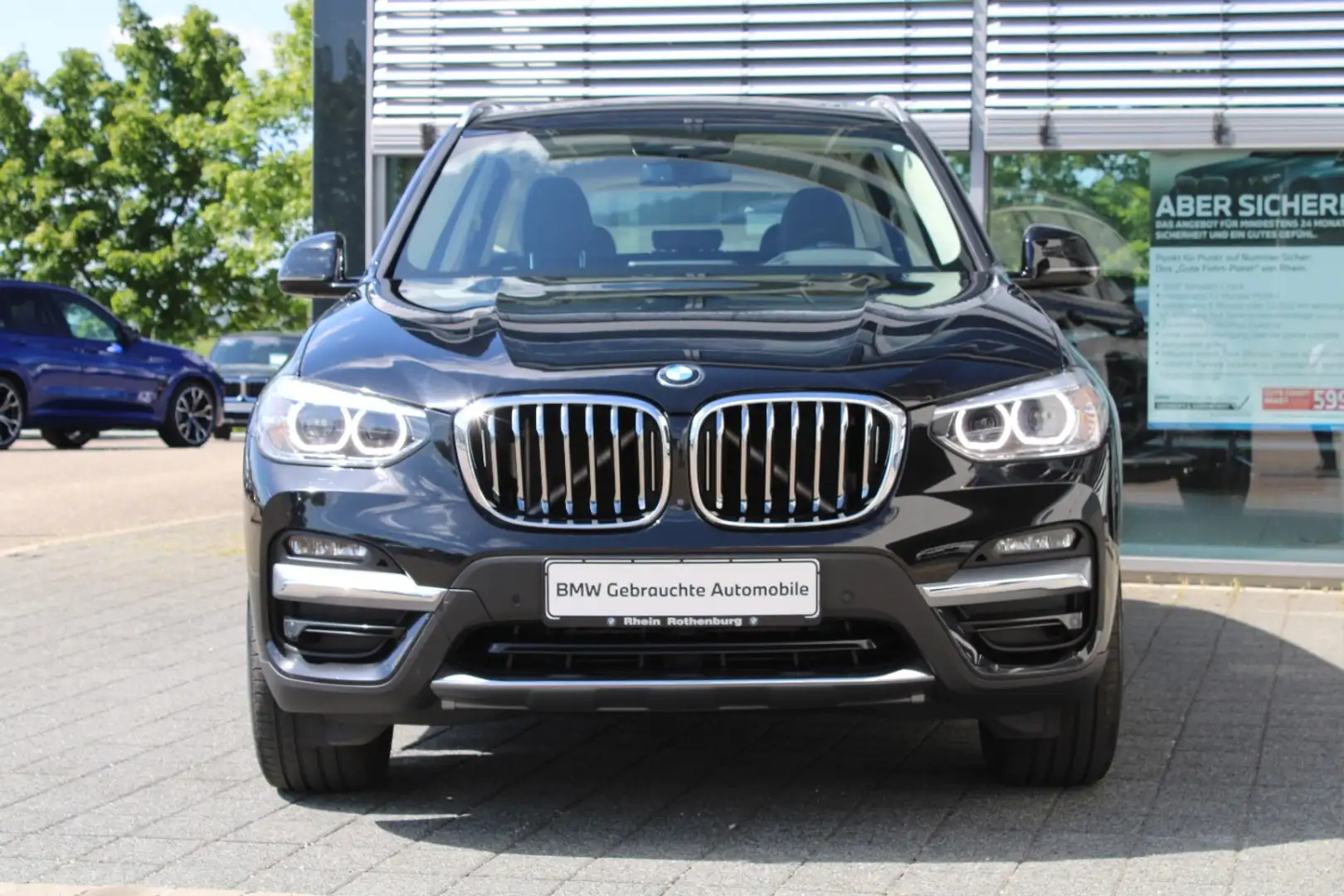 BMW X3 xDrive30d Luxury Line HeadUp AHK Pano LIVE Schwarz - 2