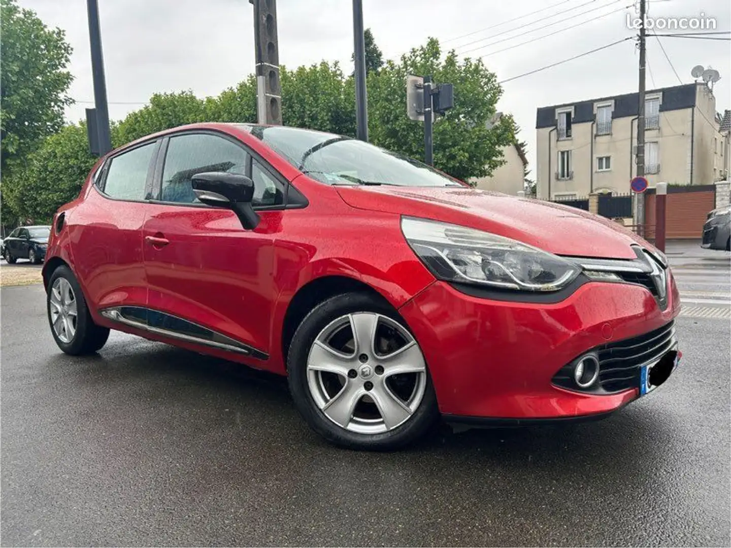 Renault Clio IV 1.5L DCI 90CV ENERGY Rouge - 2