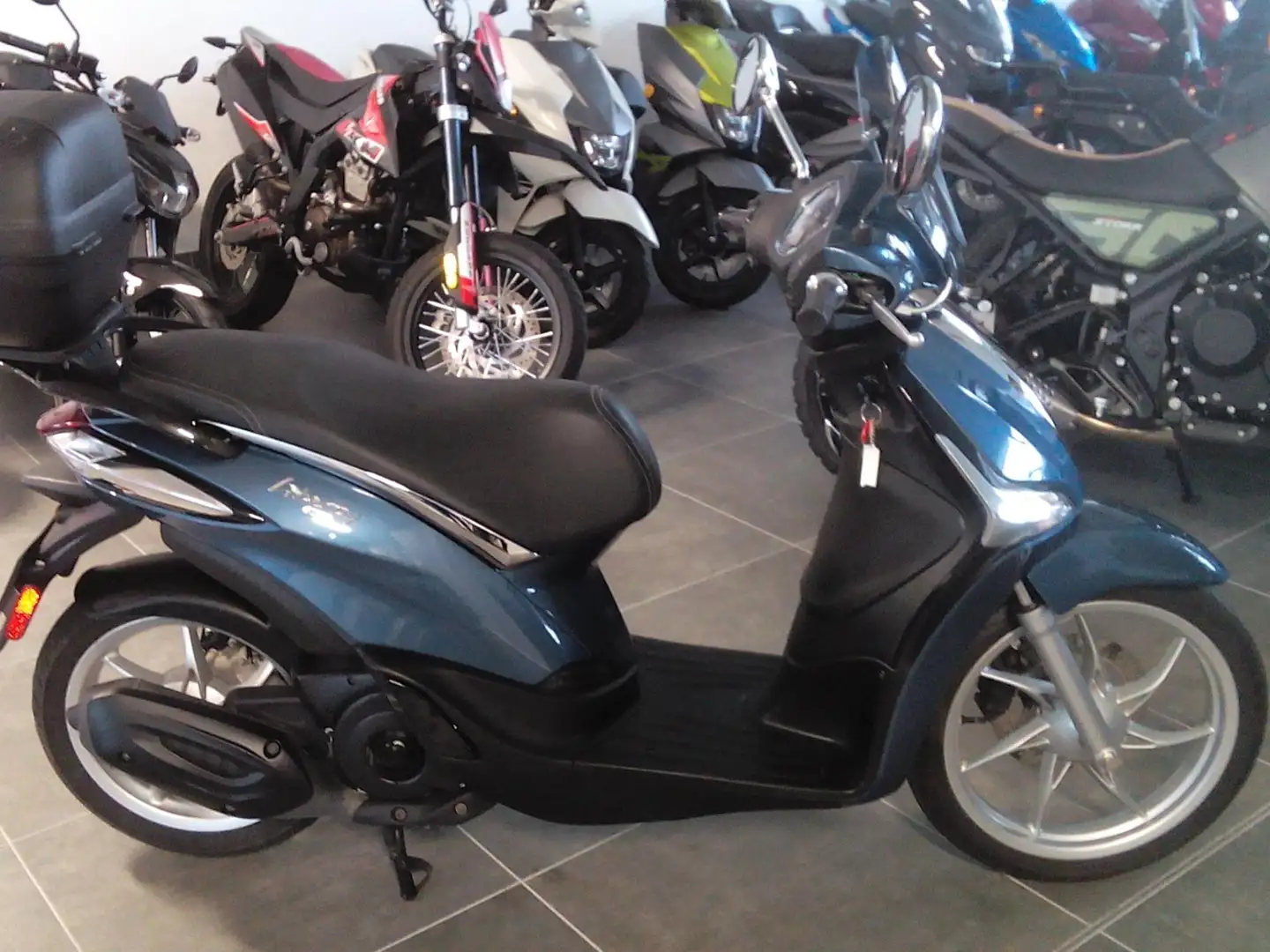 Piaggio Liberty 125 Blauw - 1