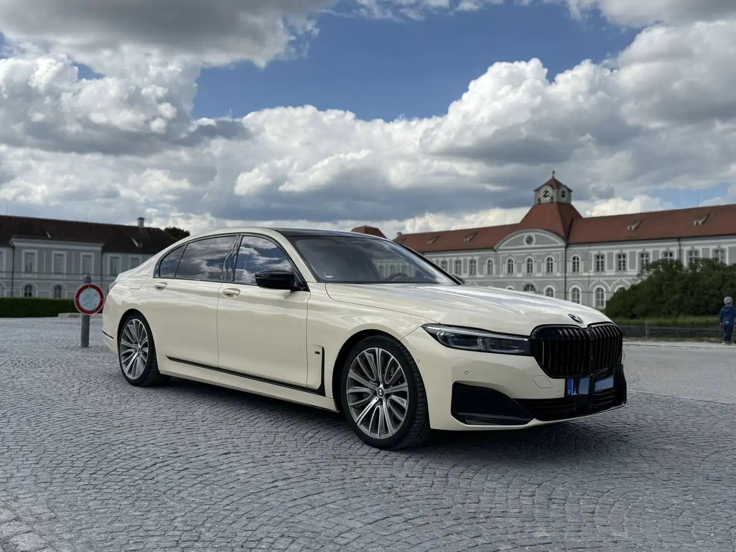 BMW 740 740 L d xDrive Czarny - 2