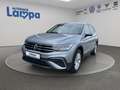 Volkswagen Tiguan Allspace Life 2.0 TDI DSG AHK,NAV,RFK,SHZ,ACC,MFL Silber - thumbnail 2
