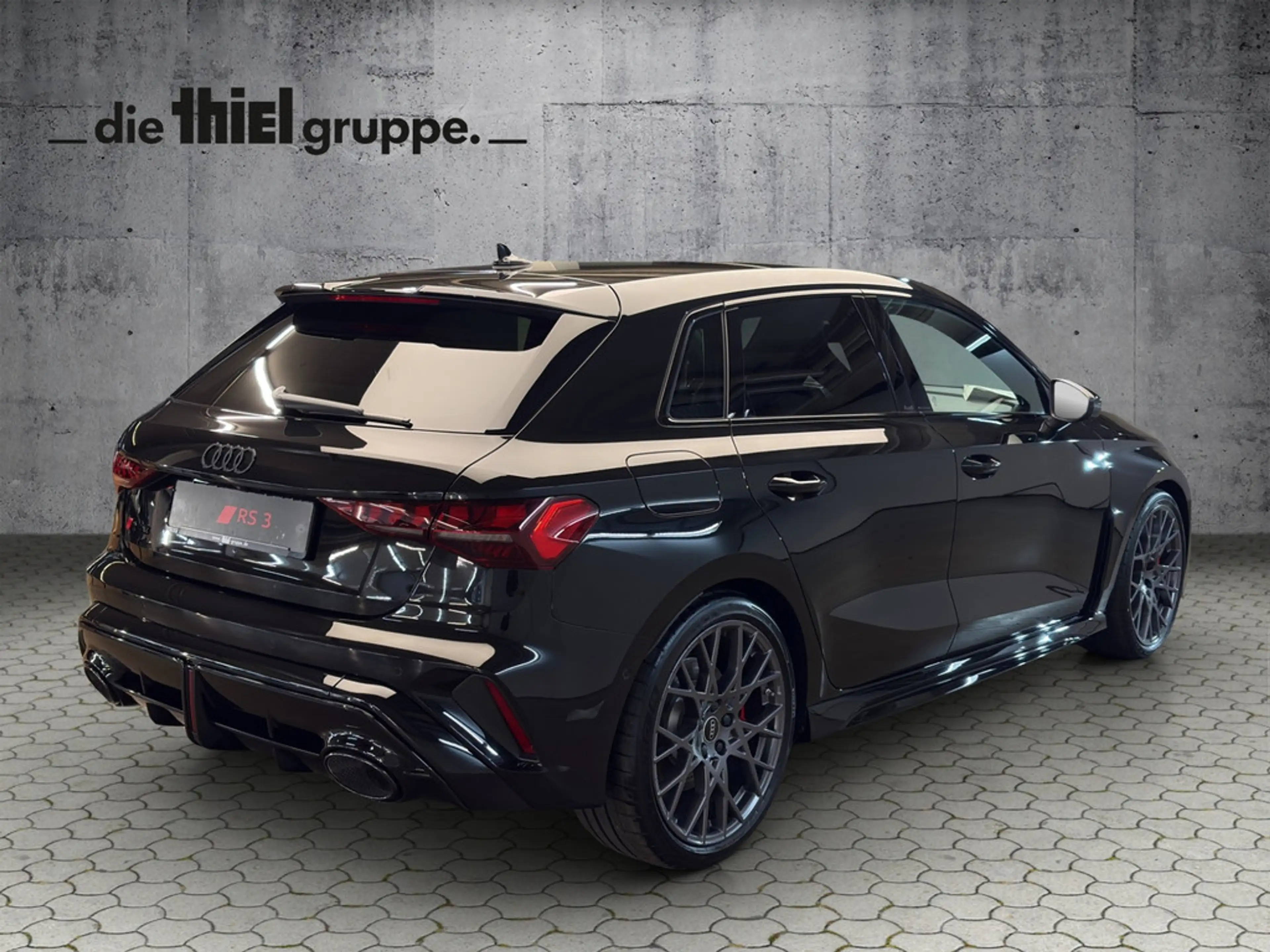 Audi RS3 Sportback S tronic — photo 5