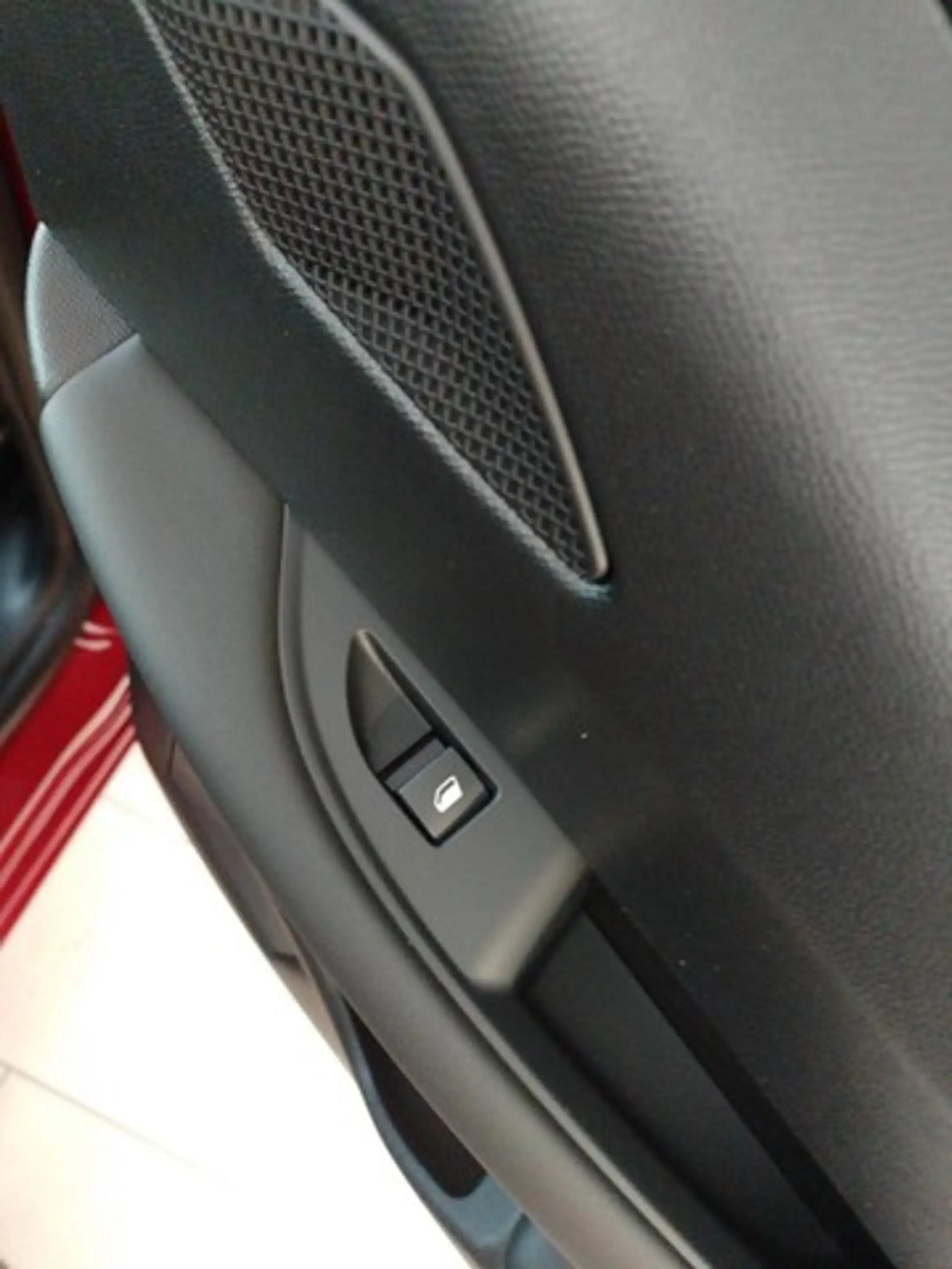 DS Automobiles DS 3 Crossback DS3 Crossback Bastille 130 EAT8 Navi Kamera PDC — photo 13
