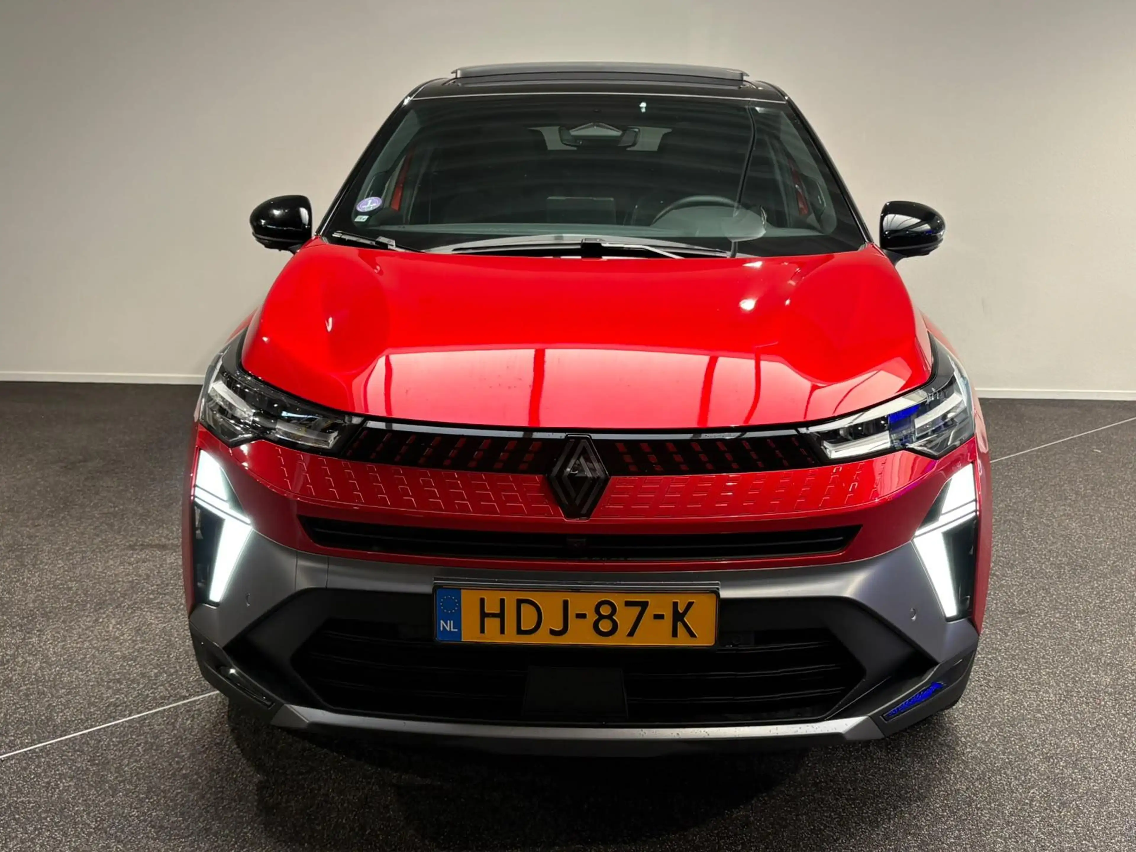 Renault Captur 1.6 E-Tech full hybrid 145 esprit Alpine | Panoram — photo 17