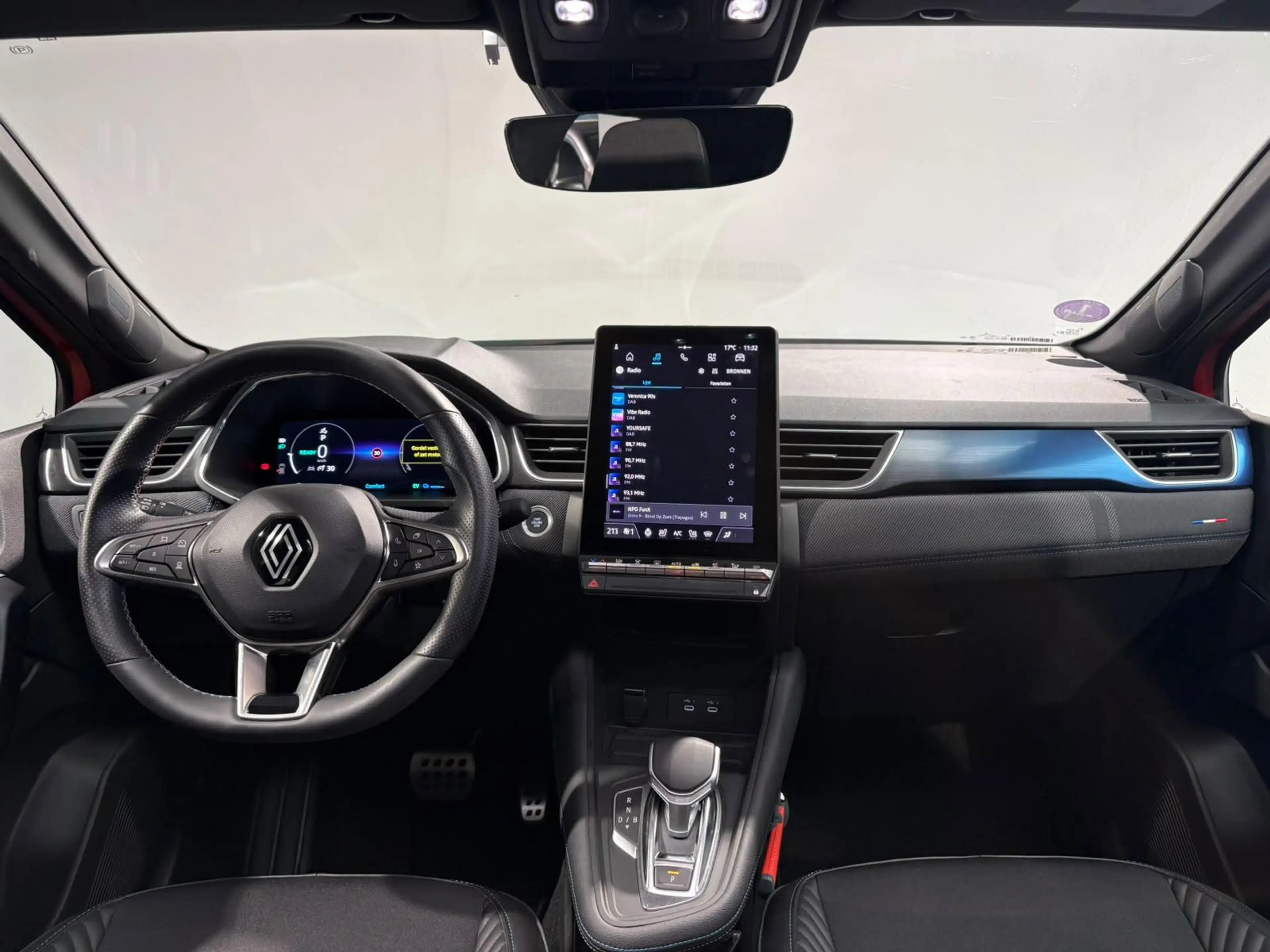 Renault Captur 1.6 E-Tech full hybrid 145 esprit Alpine | Panoram — photo 3