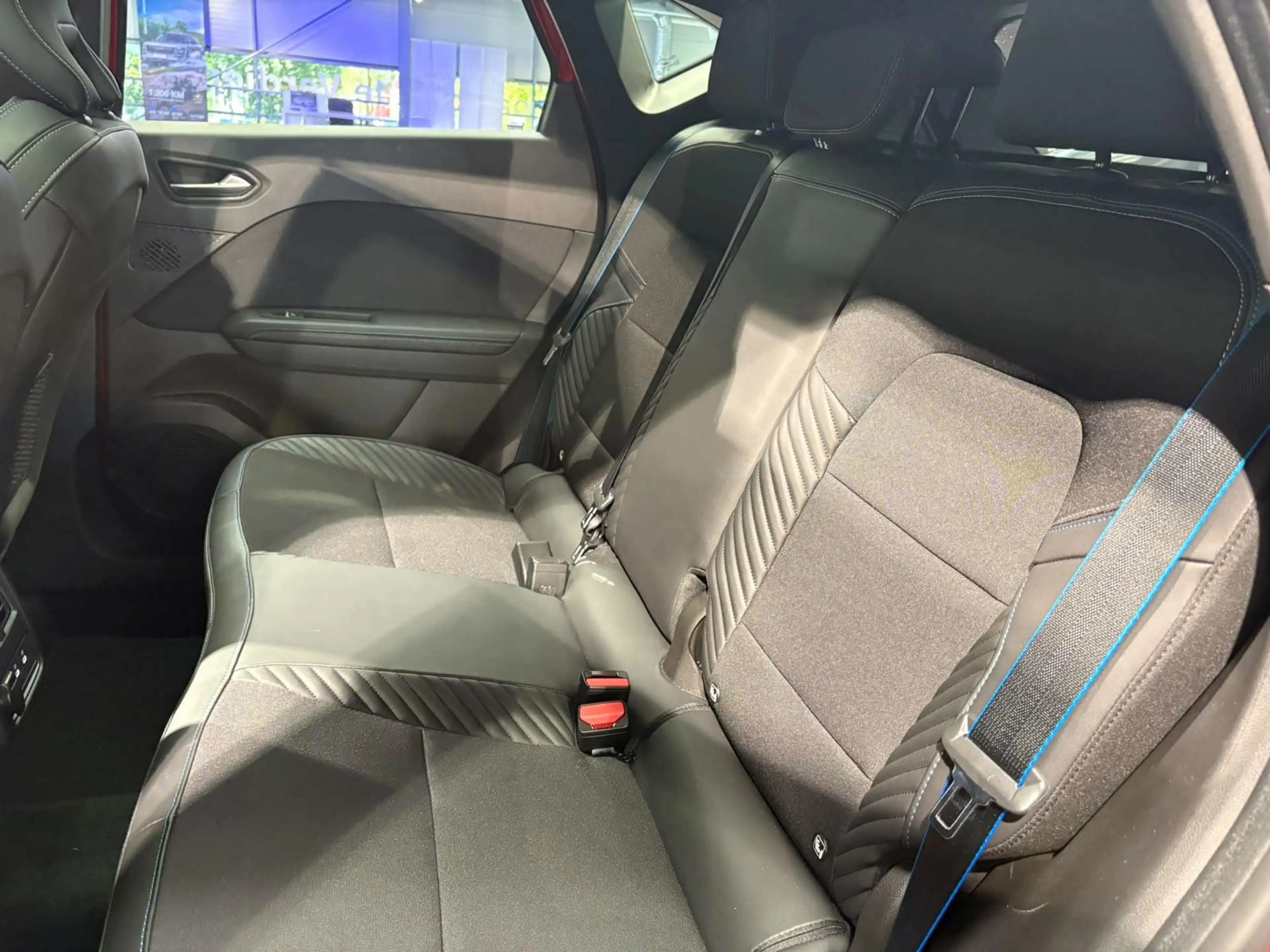 Renault Captur 1.6 E-Tech full hybrid 145 esprit Alpine | Panoram — photo 7