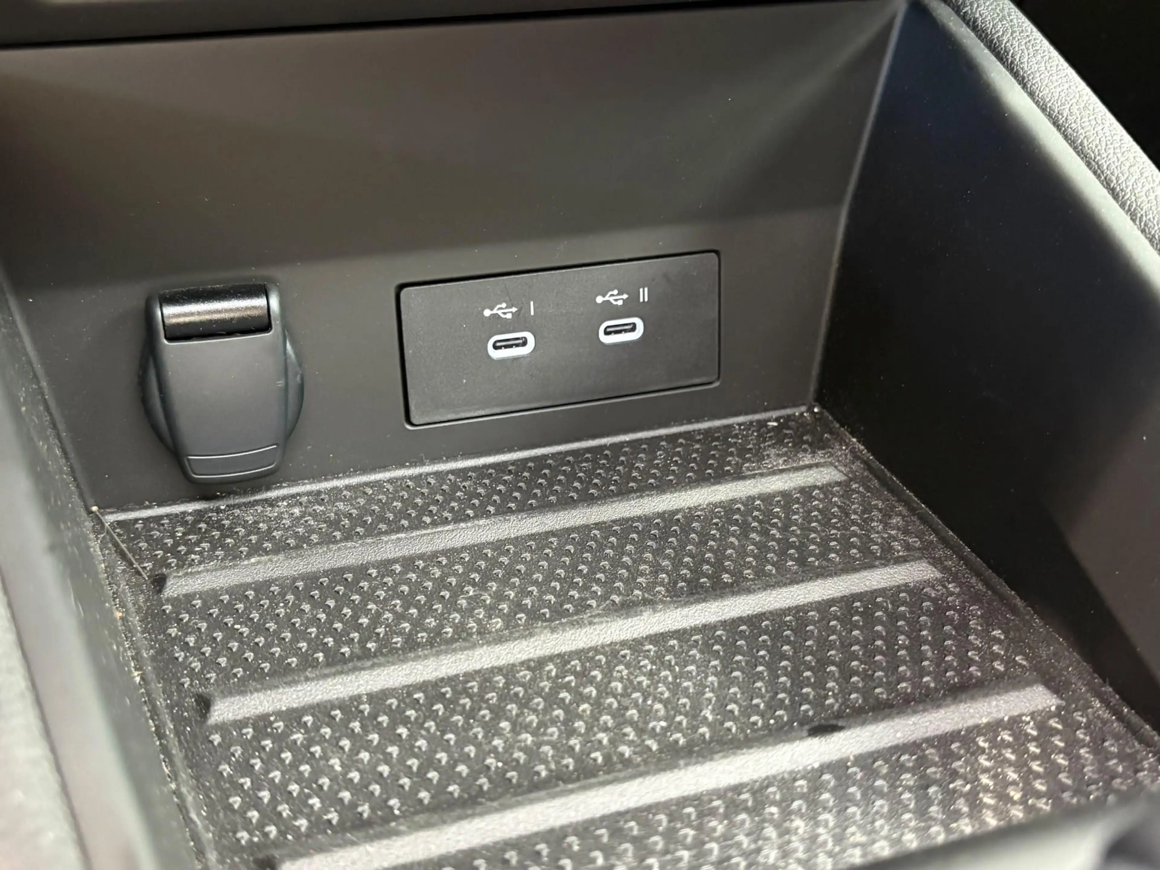 Renault Captur 1.6 E-Tech full hybrid 145 esprit Alpine | Panoram — photo 31