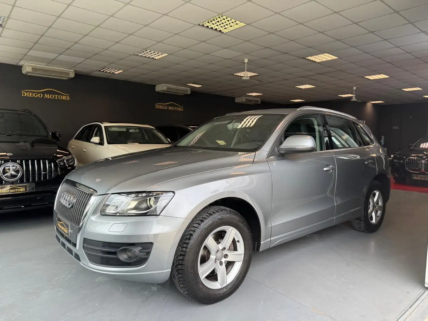 Audi Q5 2.0 tdi quattro 170cv s-tronic dpf Gancio Traino Grigio - 1