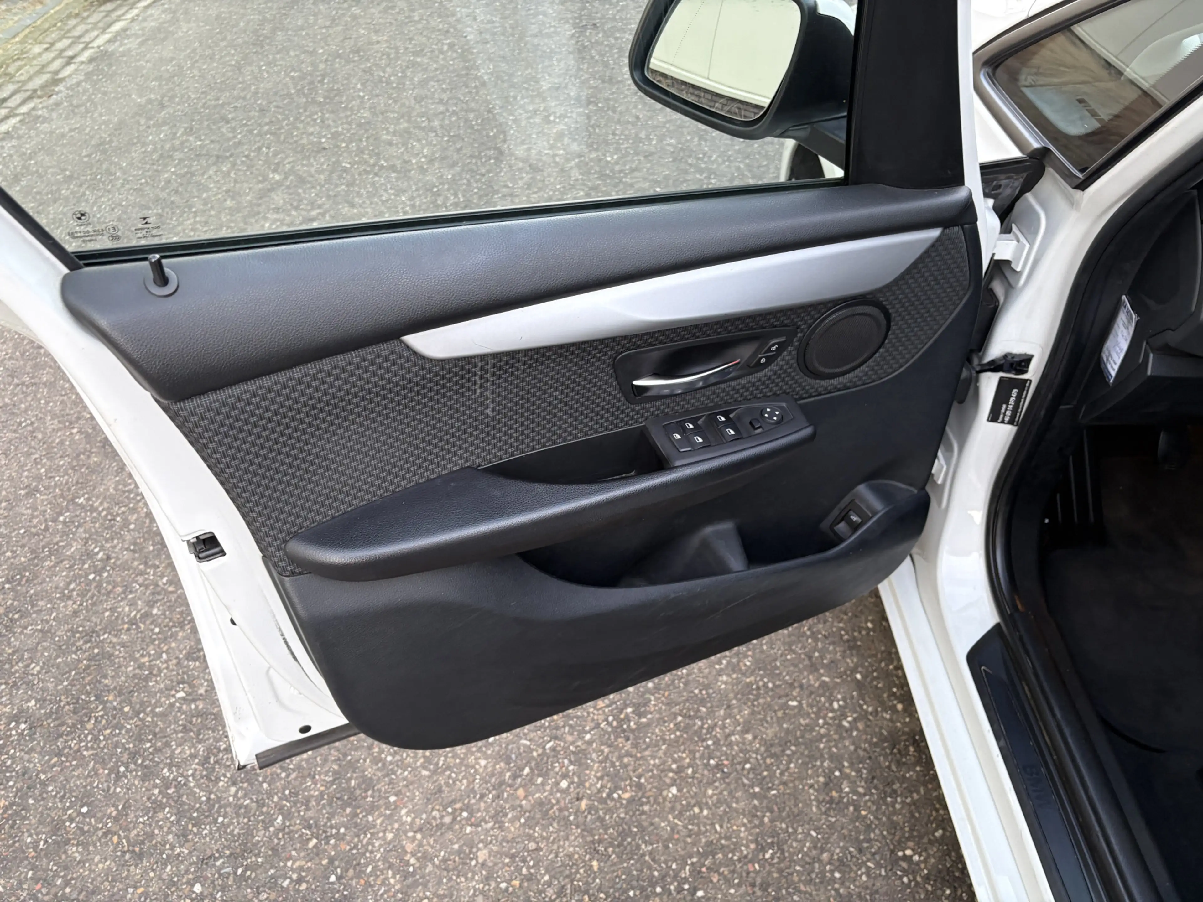 BMW 216 2-serie Active Tourer 216d Executive / NAVI / AIRC — photo 6
