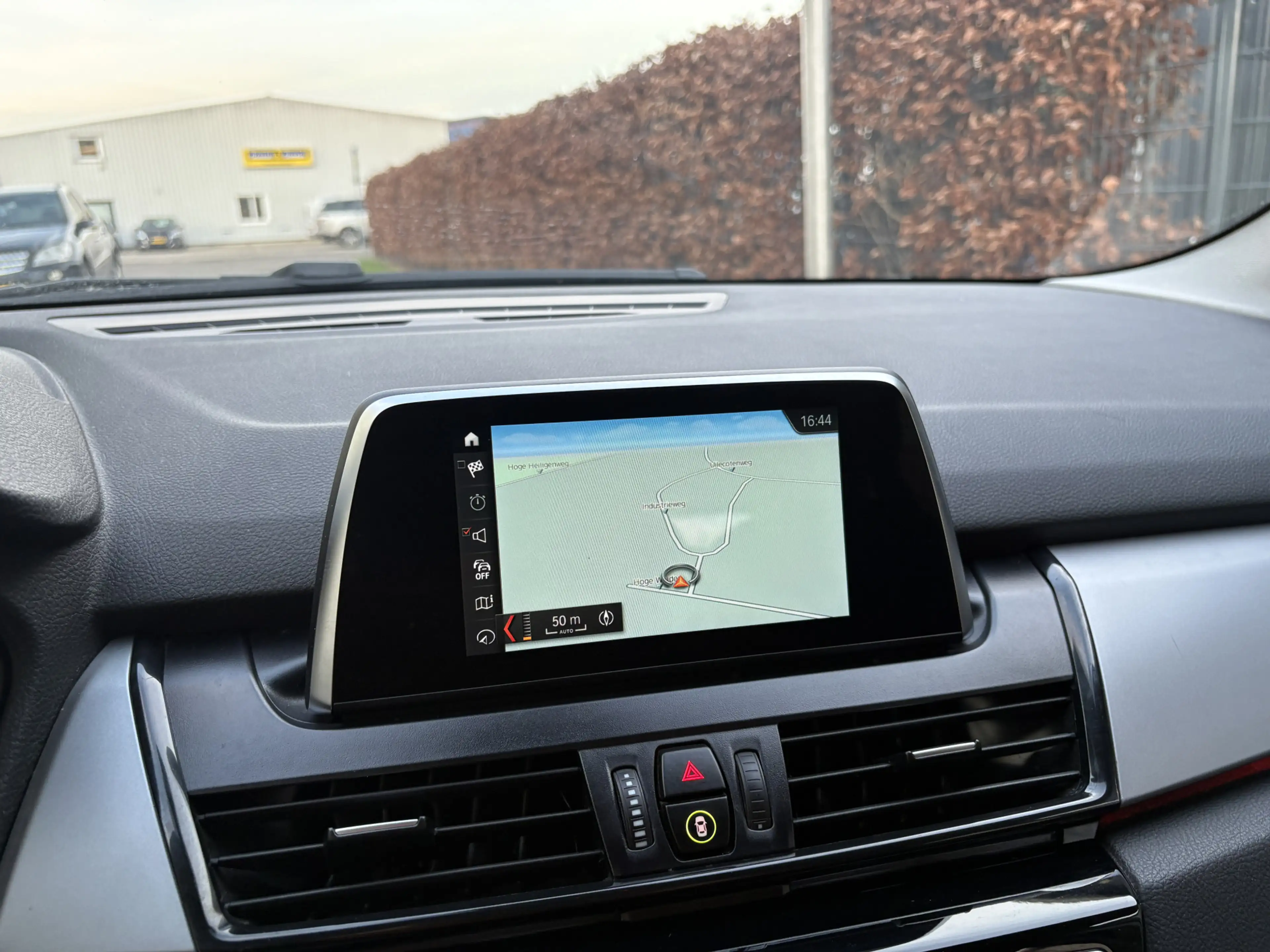 BMW 216 2-serie Active Tourer 216d Executive / NAVI / AIRC — photo 14