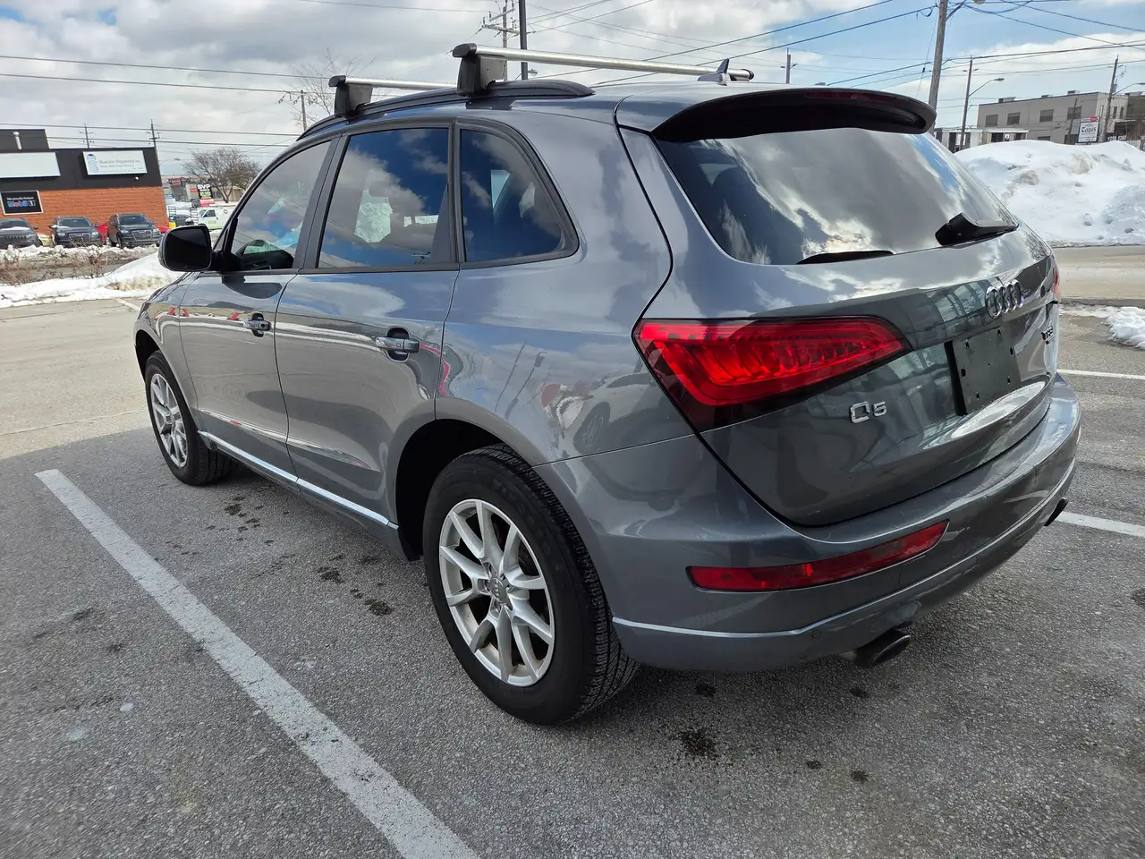 Audi Q5 снимка Audi Q5