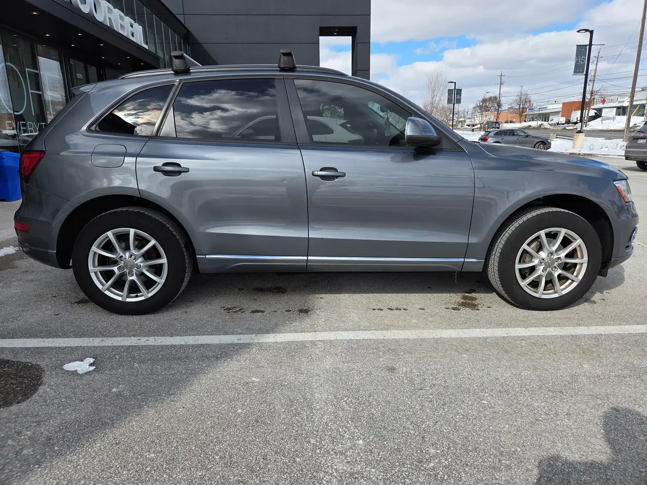 Audi Q5 снимка Audi Q5