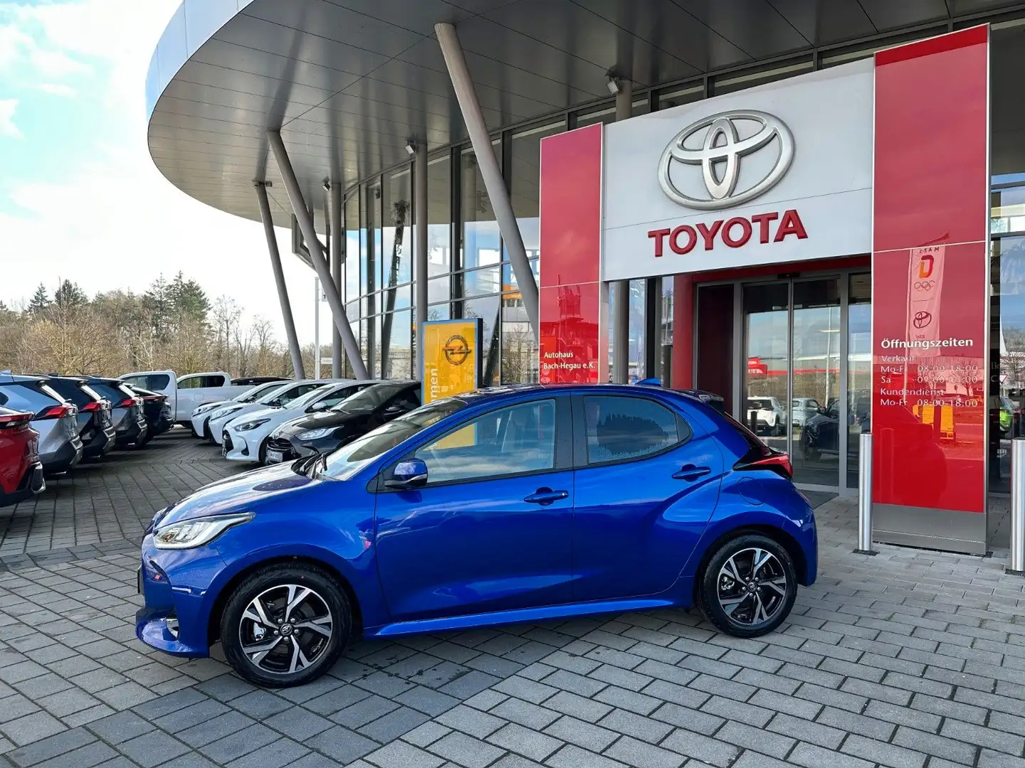 Toyota Yaris 1.5 Hybrid Teamplayer, KAMERA,LED,SITZ-HZG Blau - 2