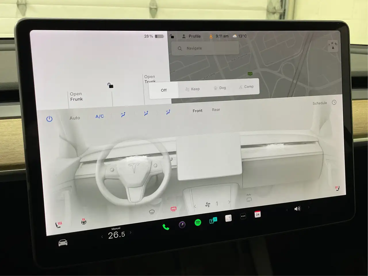 Tesla Model Y снимка Tesla Model Y
