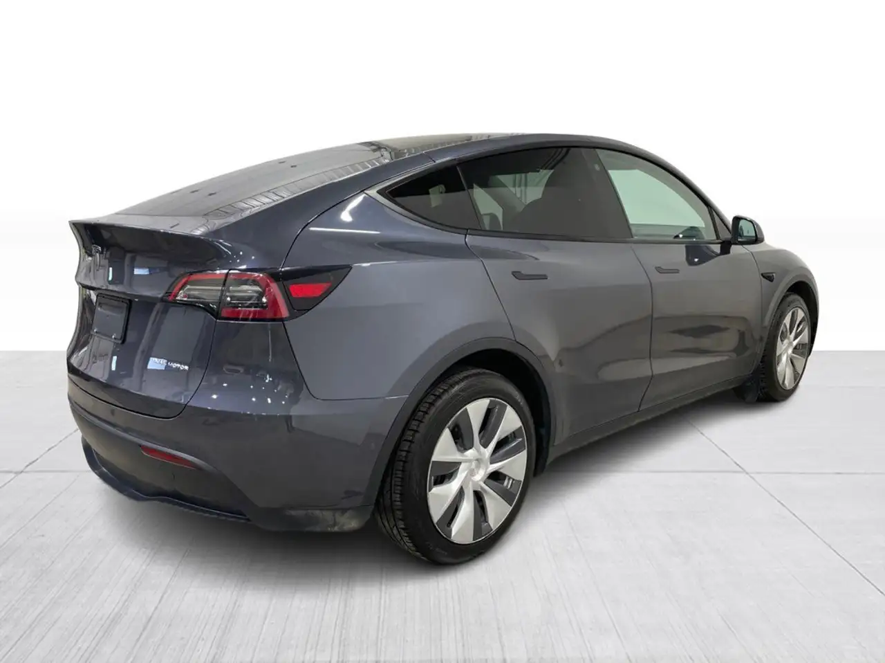 Tesla Model Y снимка Tesla Model Y