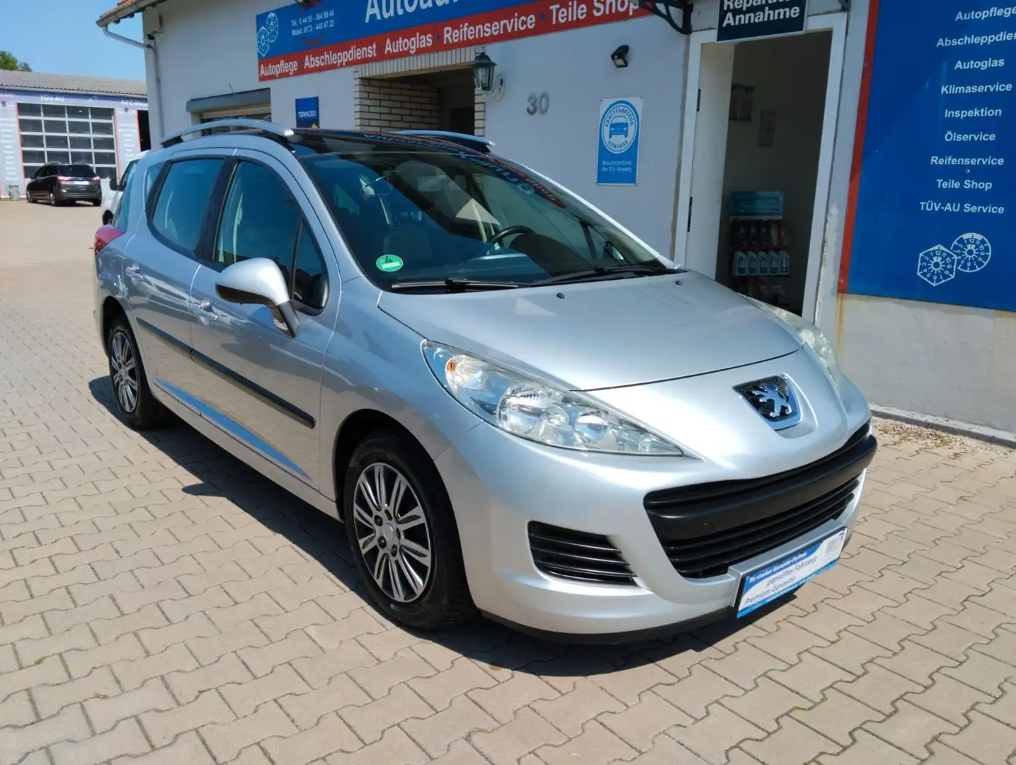 Peugeot 207 SW Tendance TÜV-AU 11-2026 auf Wunsch NEU Gümüş rengi - 1