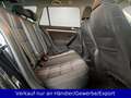 Volkswagen Golf VI Kombi 1.6 TDI Match AAC T-Leder SHZ PDC Schwarz - thumbnail 12