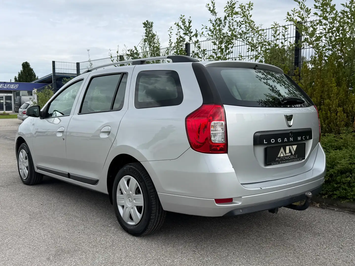 Dacia Logan MCV Essentiel DCI 2.Besitz Silber - 2