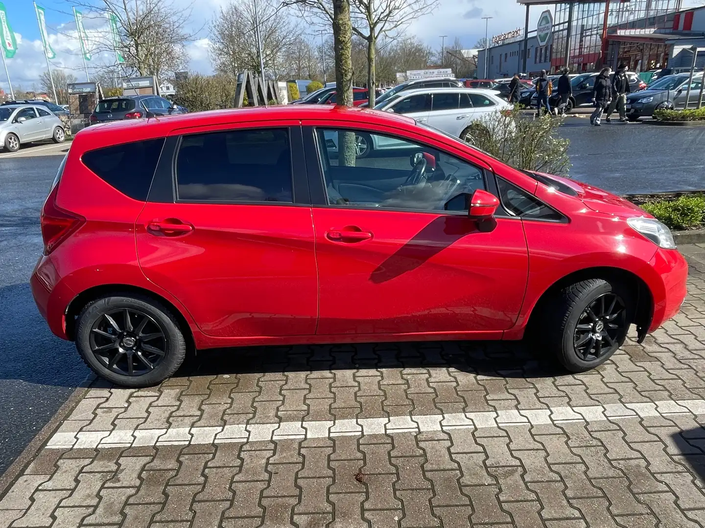 Nissan Note Note 1.5 dci acenta Red - 2