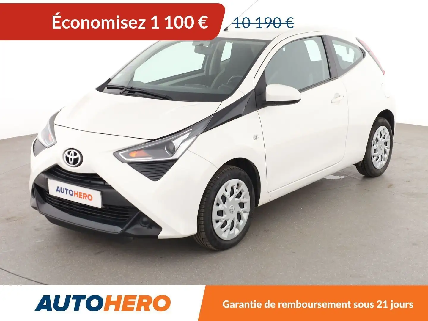 Toyota Aygo 1.0 VVT-i X-Play Blanc - 1