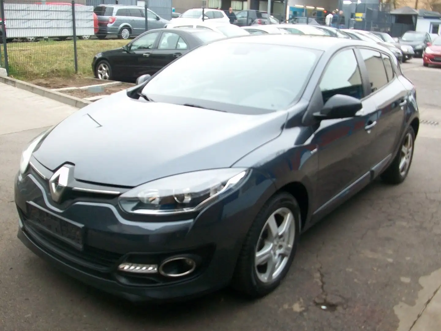 Renault Megane 1.5 dCi Limited*Klima*Navi*PDC*Euro5* Gris - 1