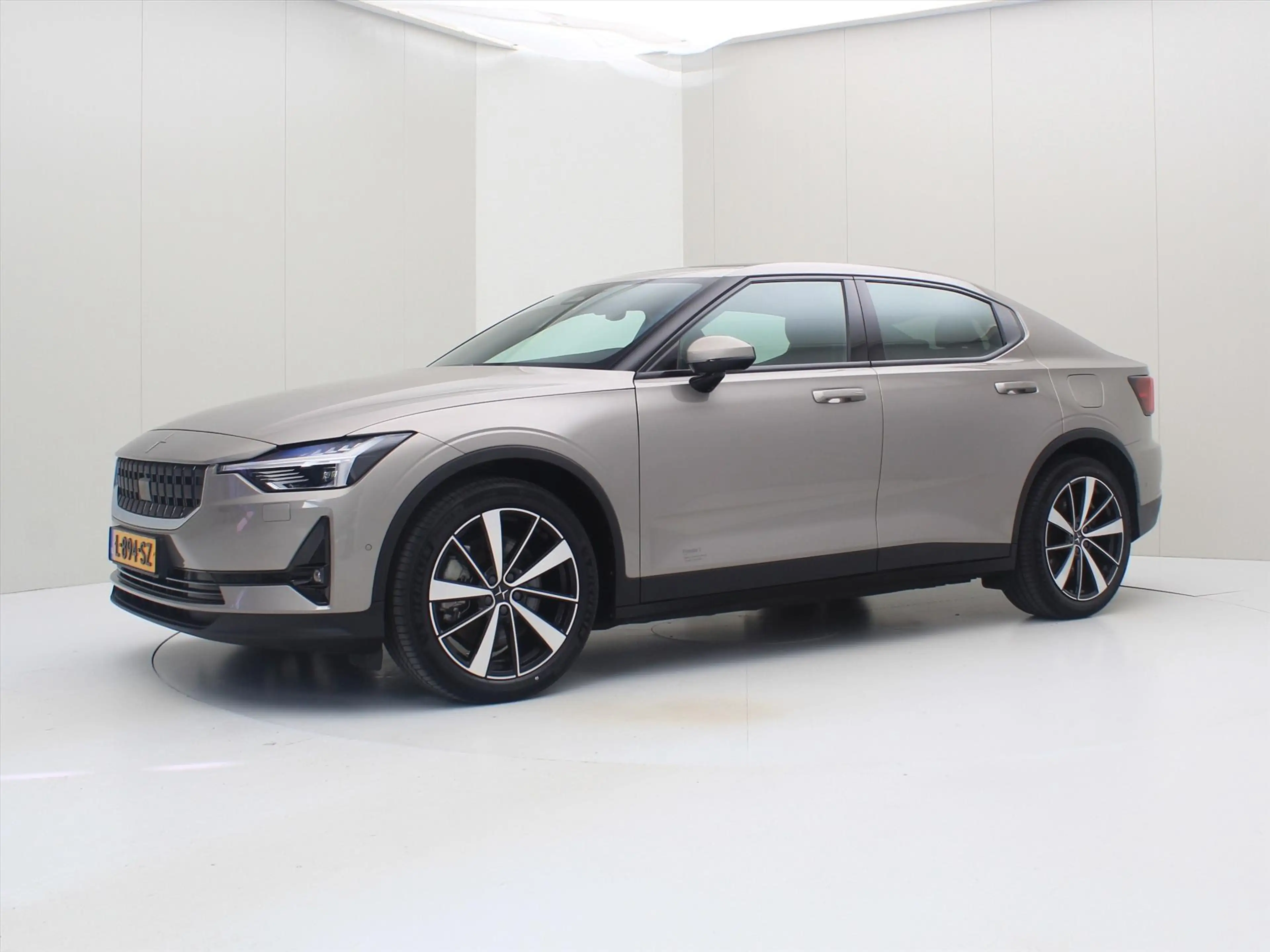 Polestar 2 Long Range Dual Motor 408PK 78kWh [ PILOT PLUS+19 — photo 8