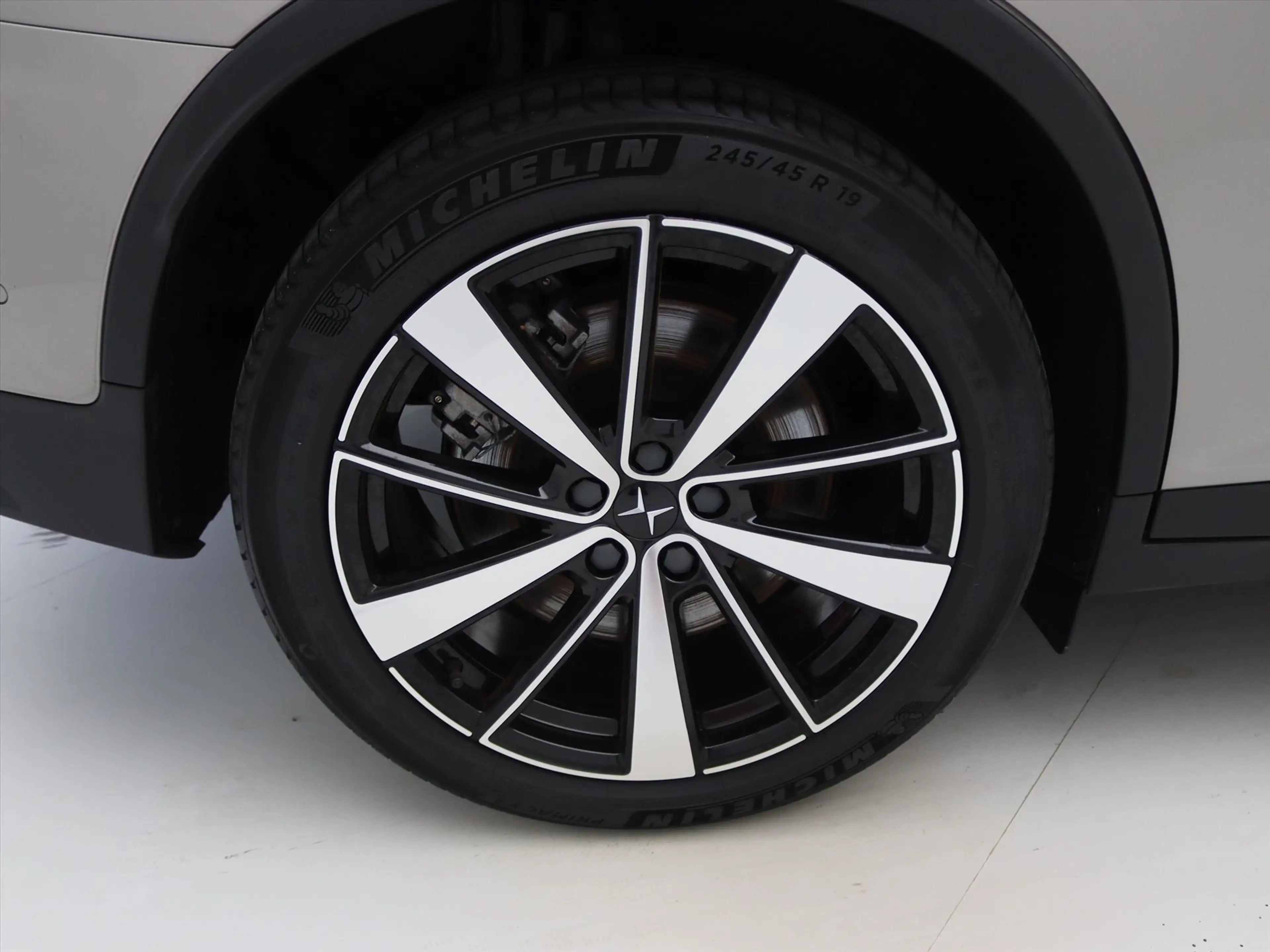 Polestar 2 Long Range Dual Motor 408PK 78kWh [ PILOT PLUS+19 — photo 9