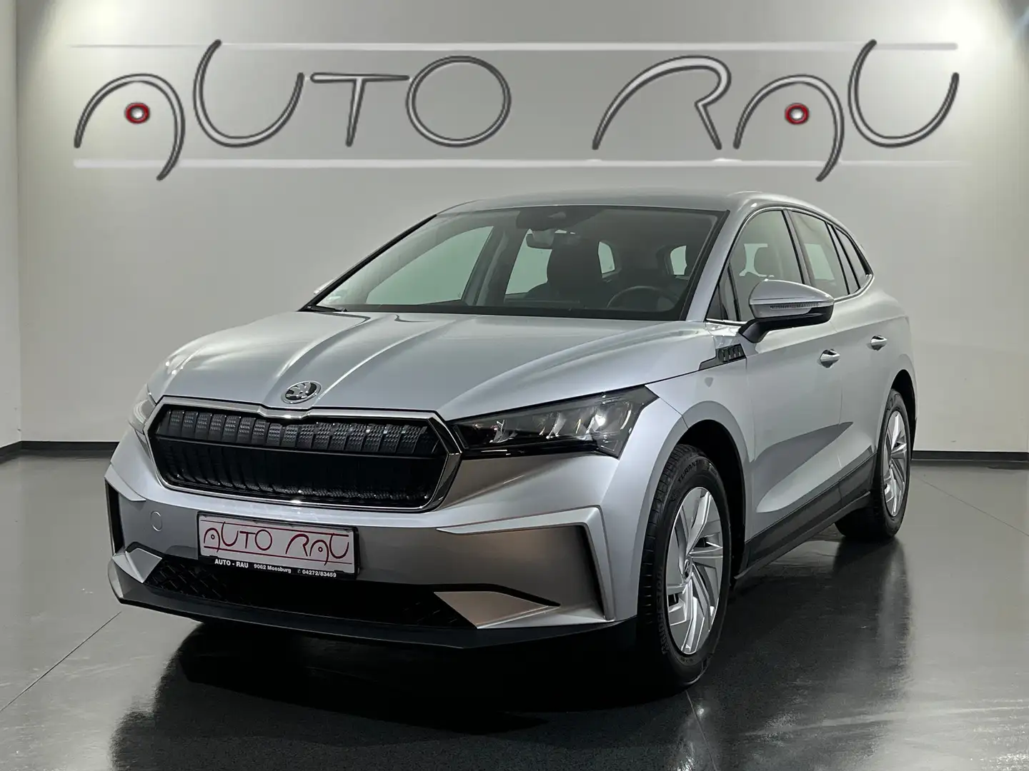 Skoda Enyaq 50 iV Automatik | 52kWh *LED*APP*NAVI*SHZ* Silber - 1